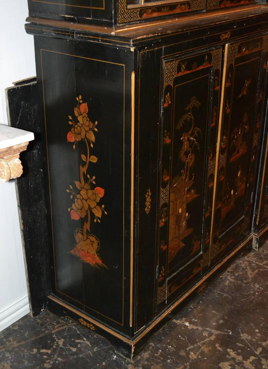 Superb 19th Century English Chinoiserie Breakfront 6