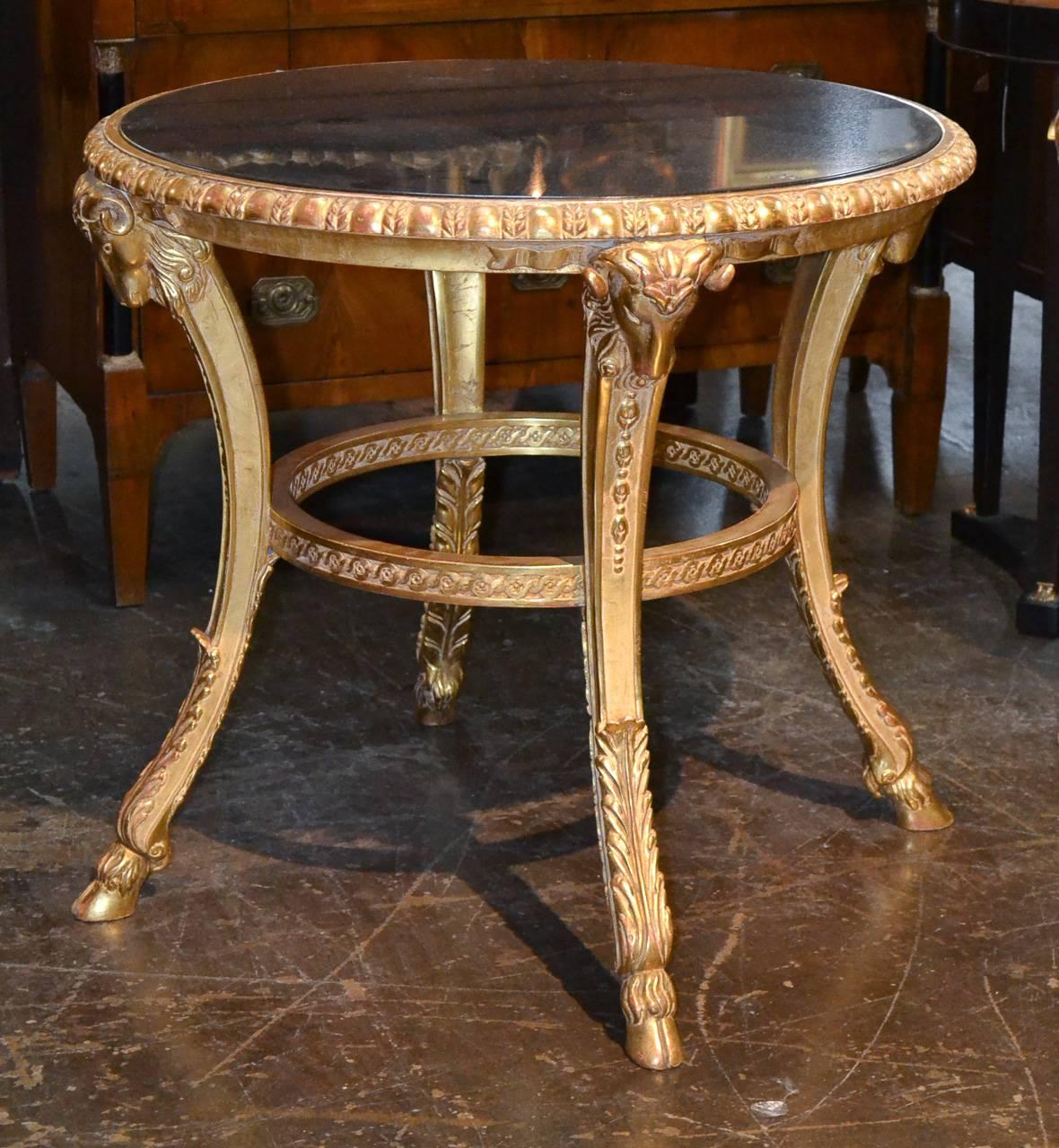 Carved Great Pair of French Neoclassical Giltwood Side Tables