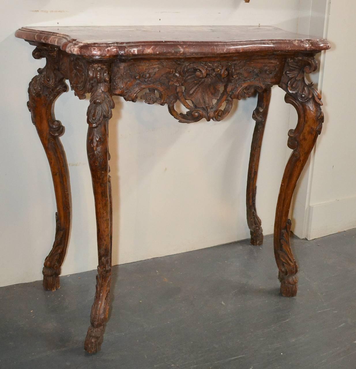 18th Century French Carved Walnut Console In Good Condition In Dallas, TX