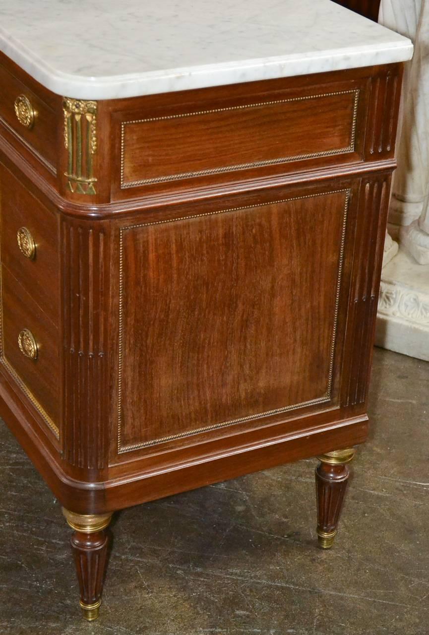 Great Quality French, Louis XVI Commode In Good Condition In Dallas, TX