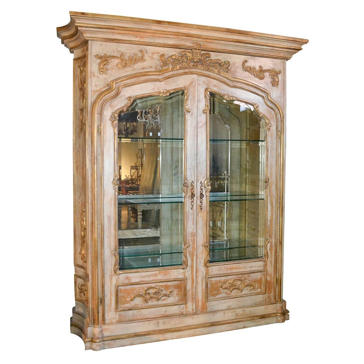 Italian Parcel-Gilt Display Cabinet
