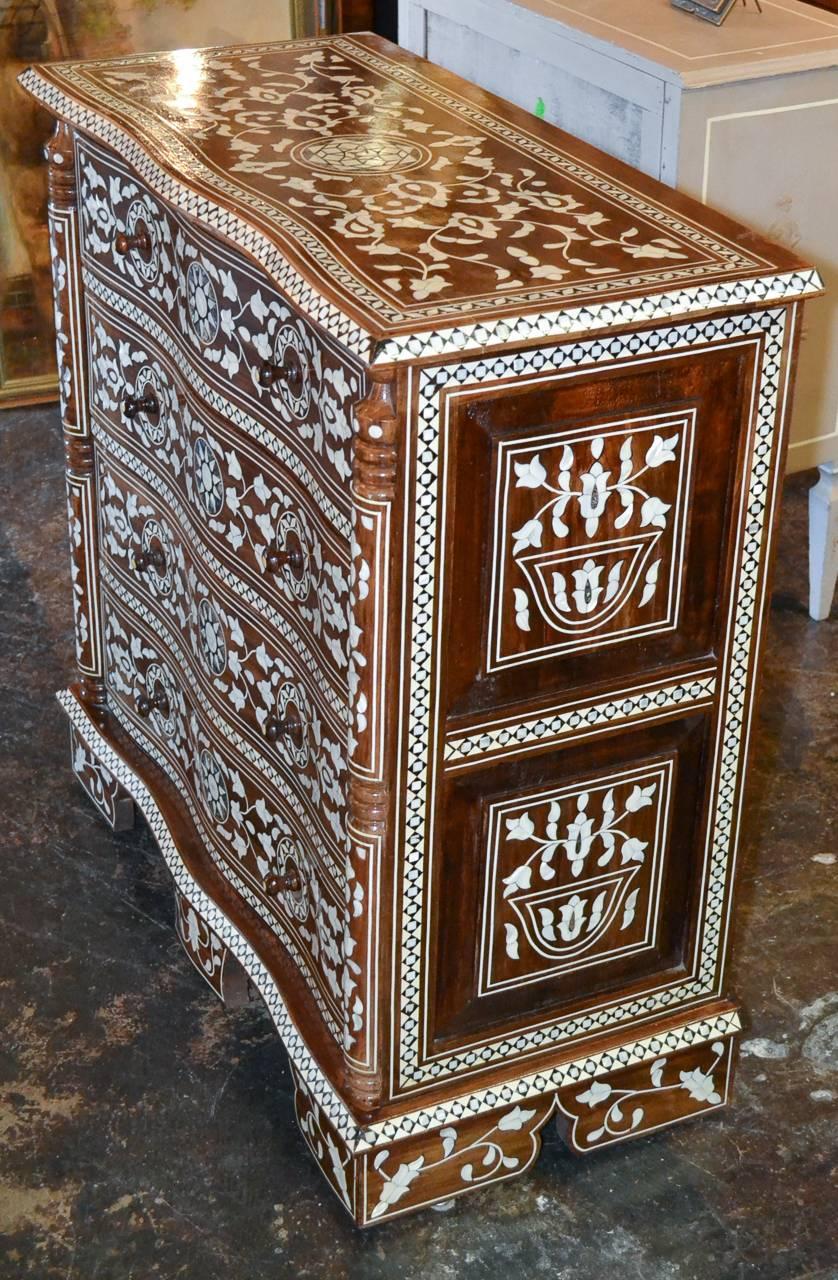 Syrian Mother-of-Pearl Inlaid Chest 3