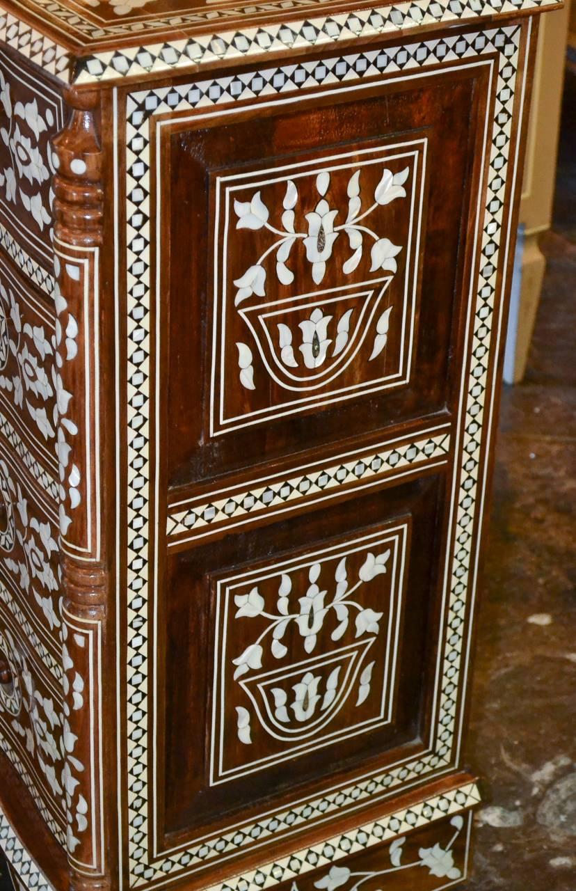 Syrian Mother-of-Pearl Inlaid Chest 4