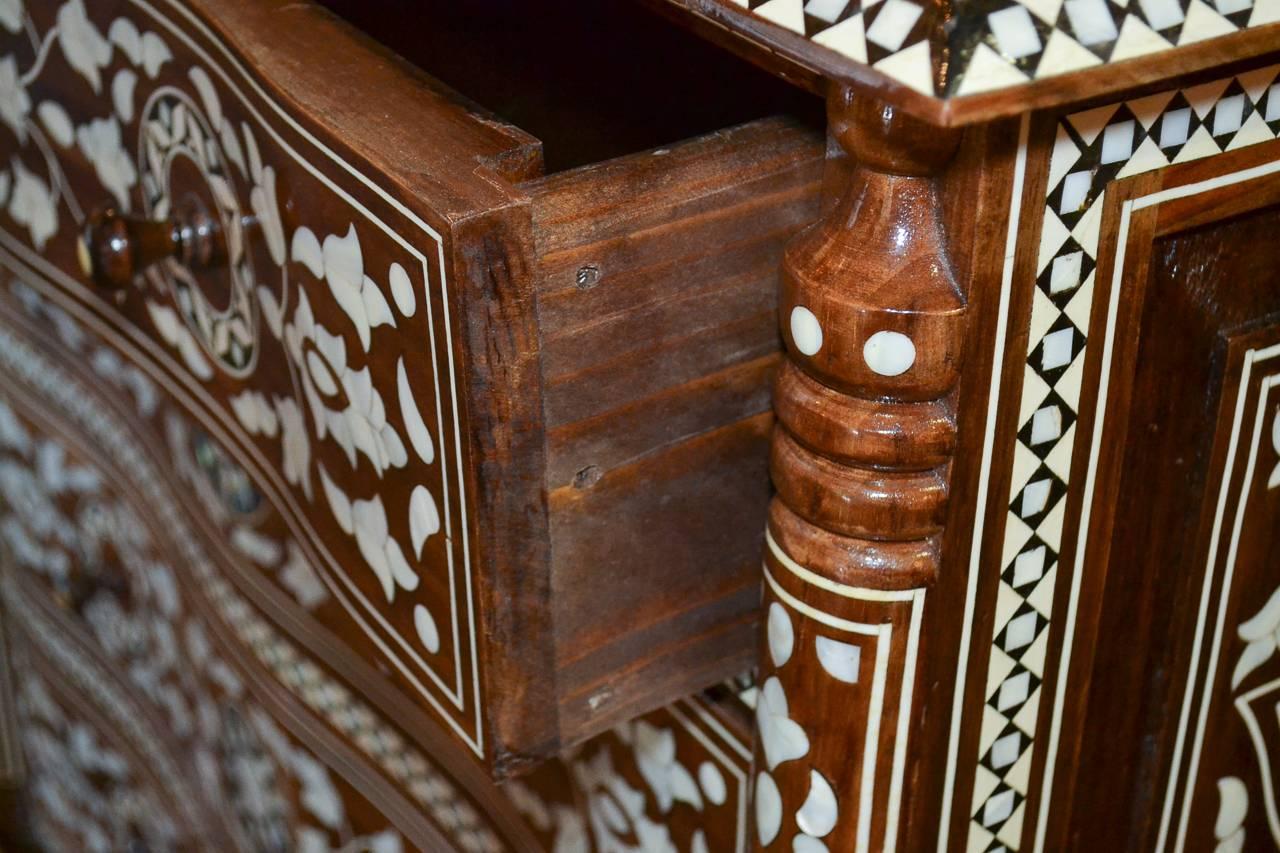 Syrian Mother-of-Pearl Inlaid Chest 5