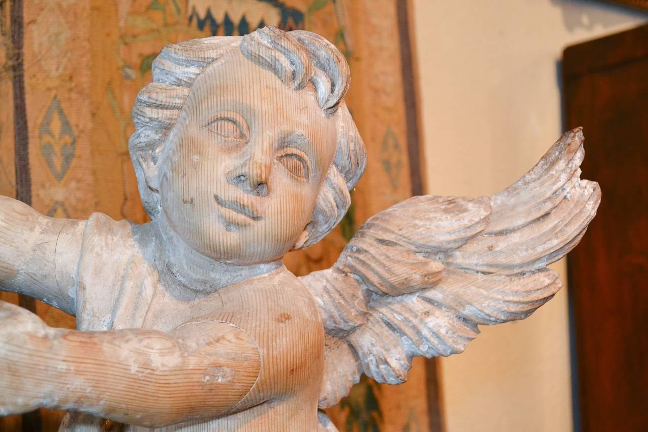 Pair of Early 19th Century Italian Carved Putti In Good Condition In Dallas, TX