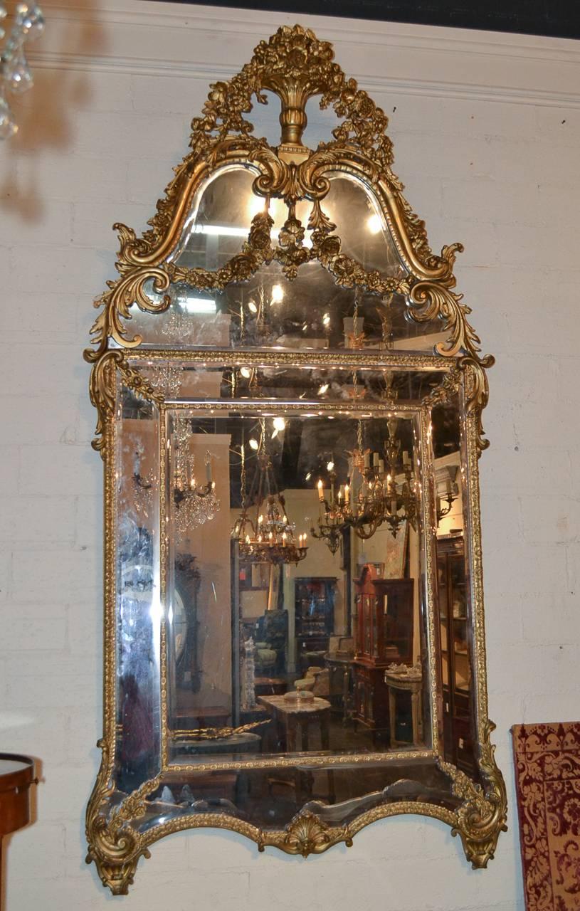 Fine French Louis XVI Giltwood Mirror 3