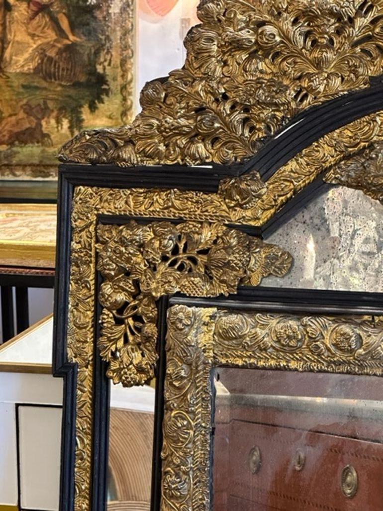 French Napoleon III Cushion Mirror For Sale 1