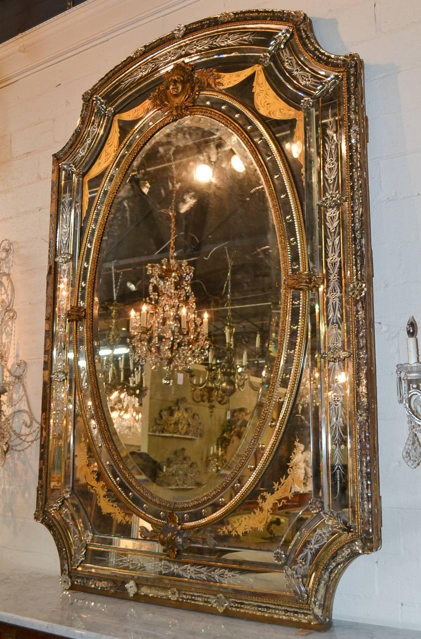 Magnificent 19th Century French Mirror In Good Condition In Dallas, TX