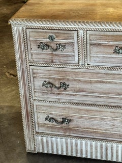 Cassapanca vintage in rovere sbiancato, di fattura francese