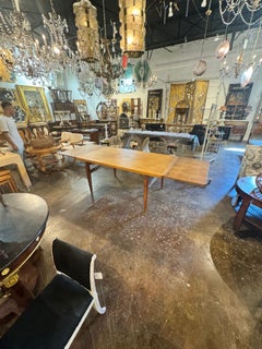 Dänischer Esstisch aus Eiche im Mid-Century-Stil