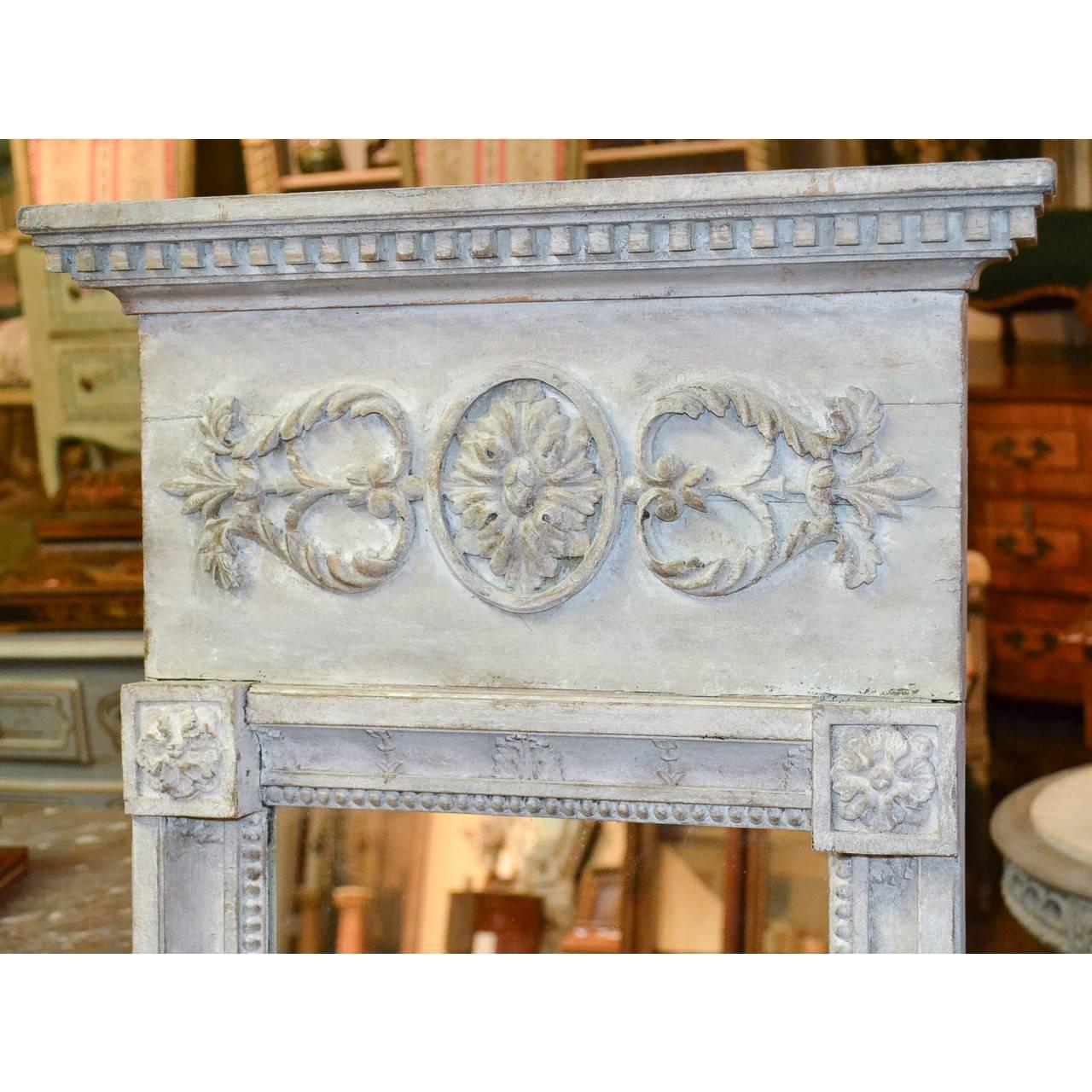 Beautiful 19th century French white washed Napoleon III mirror.
Measure: 60 inches height x 19 inches wide x 2.5 inches deep.