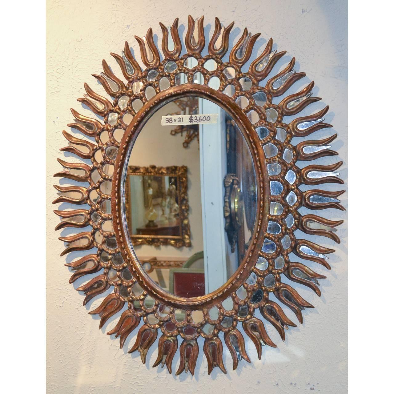 Midcentury mirror made in Italy. Sought after by today's designers like it was in the 1940s,

circa 1940.
