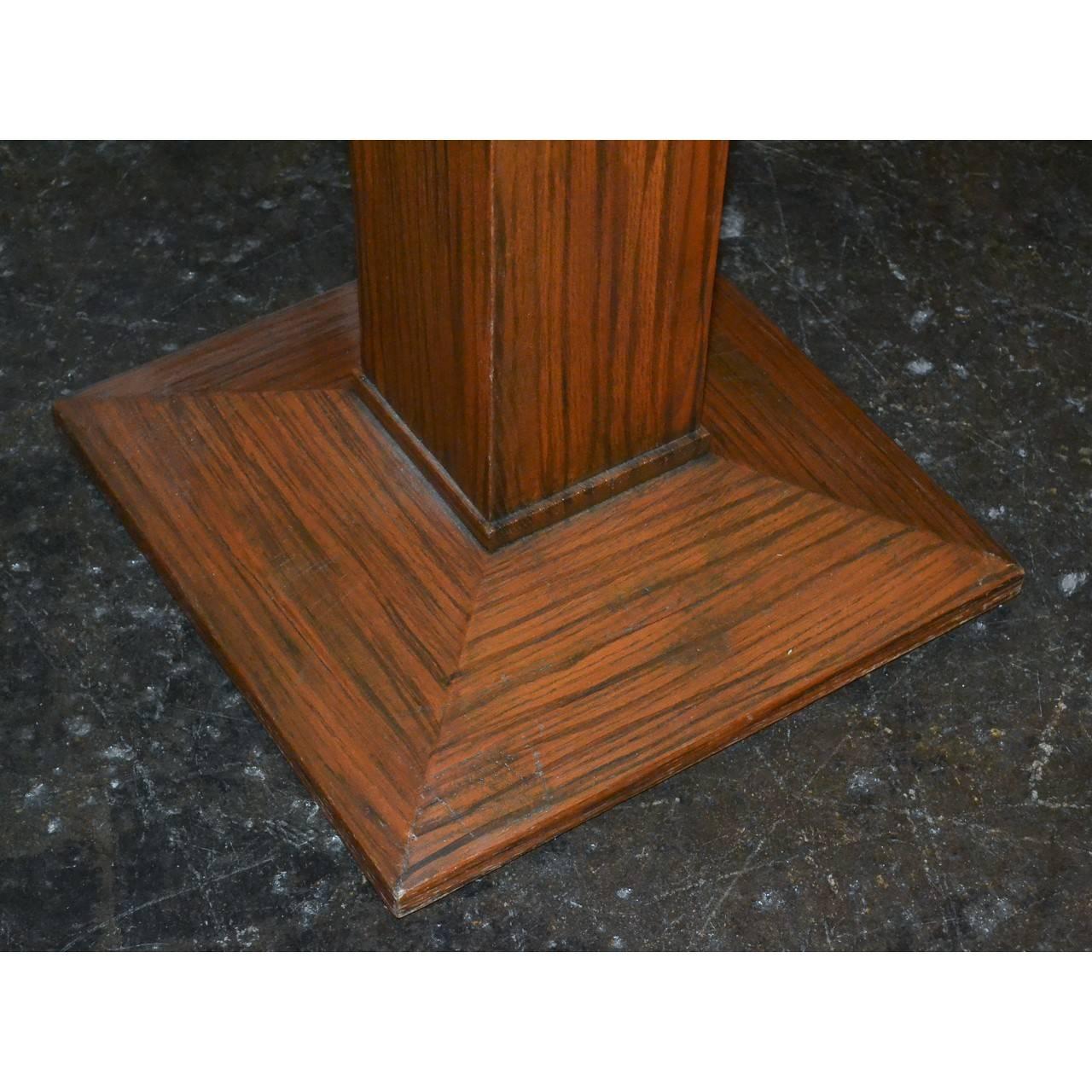 Midcentury Tiger Oak Stand In Good Condition In Dallas, TX