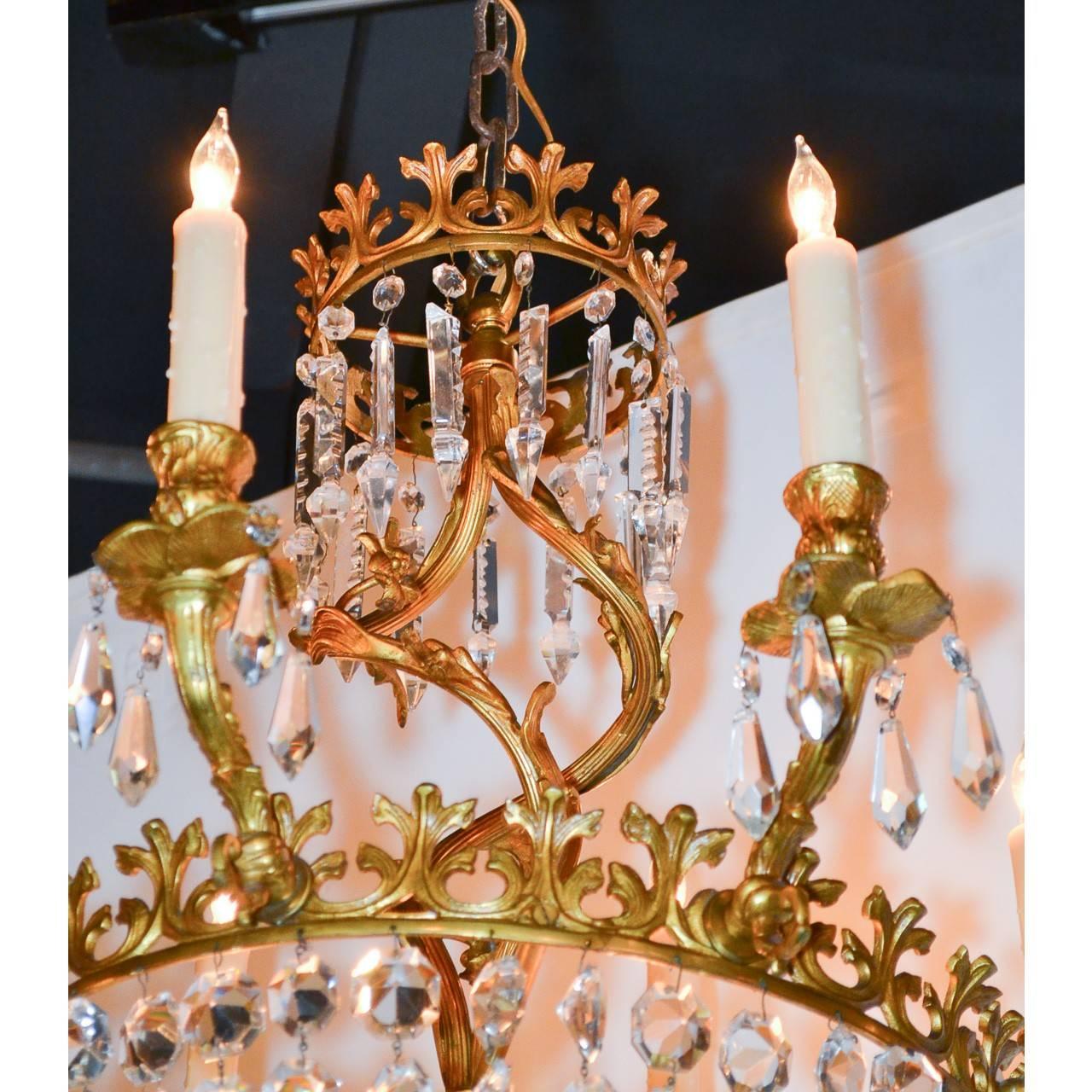 Early 20th Century French Rococo Bronze and Crystal Chandelier 3