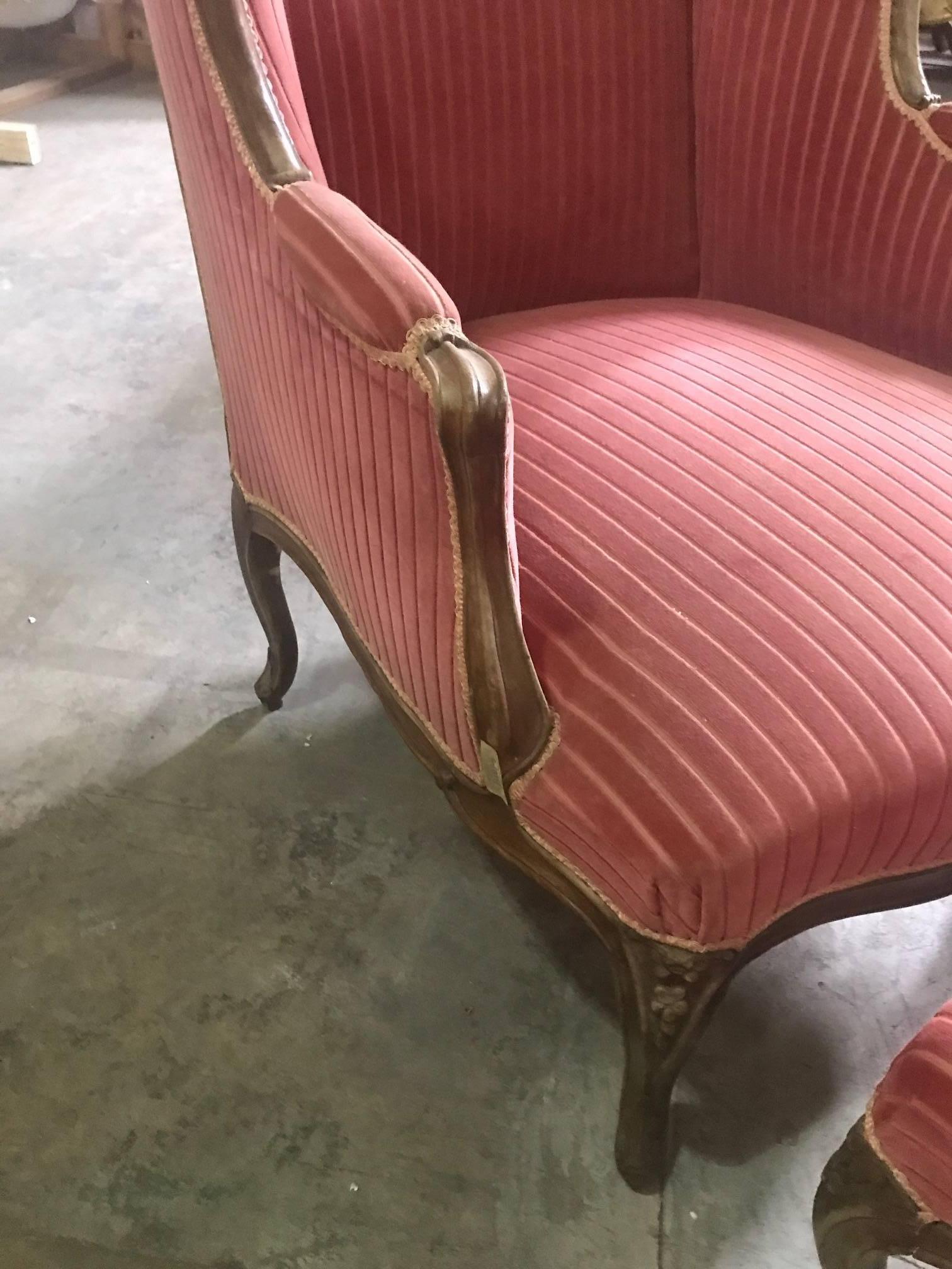 Antique French Duchesse Brisee in the Louis XV Style In Good Condition In Dallas, TX