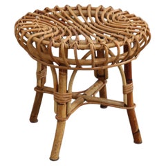 Sgabello o tavolino italiano di metà secolo in rattan e bambù di Franco Albini, anni ’60