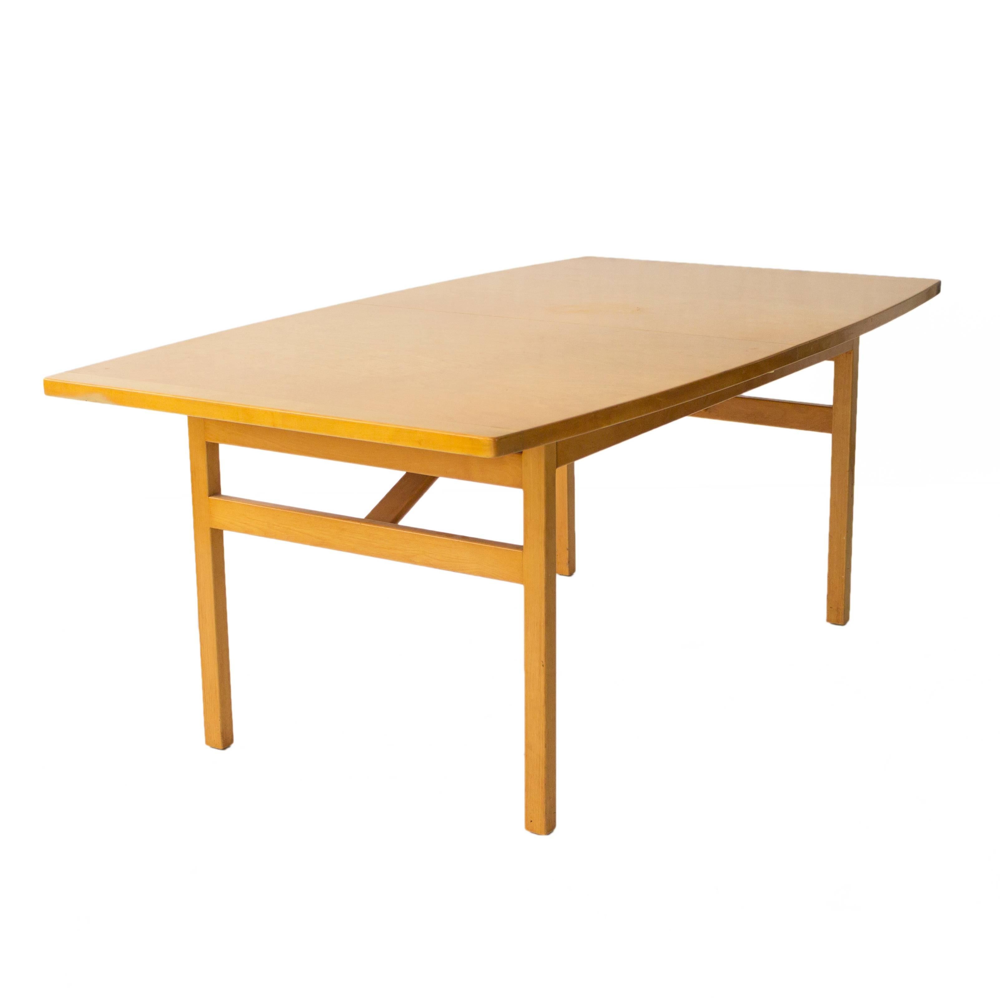20th Century Jens Risom Dining Table with Leaves For Sale