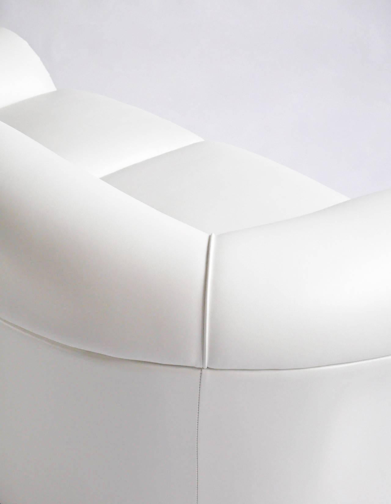 American Robert Venturi White Leather Sofa for Knoll