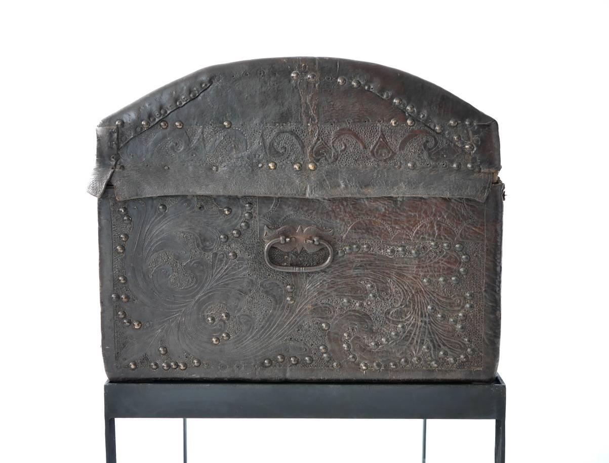 Spanish Colonial Leather Trunk For Sale 1