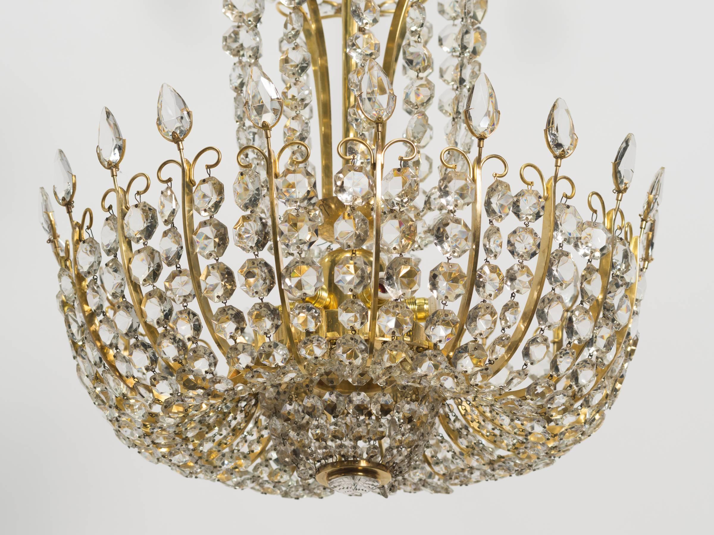 Pair of Elegant Crystal and Brass Chandeliers By Lobmeyr In Excellent Condition For Sale In Tarrytown, NY