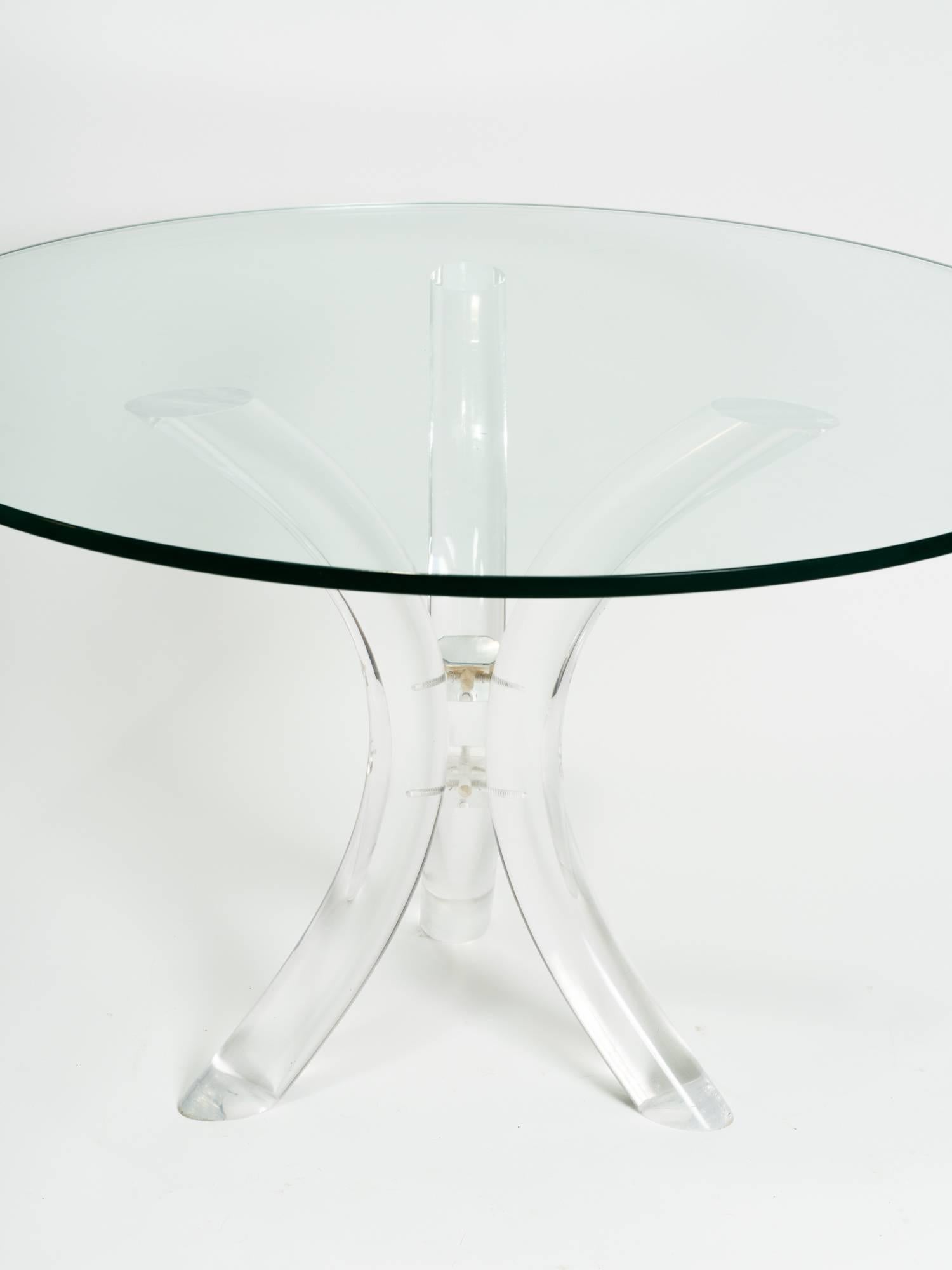 Sabre Bent Lucite Table with Glass Top In Good Condition For Sale In Tarrytown, NY