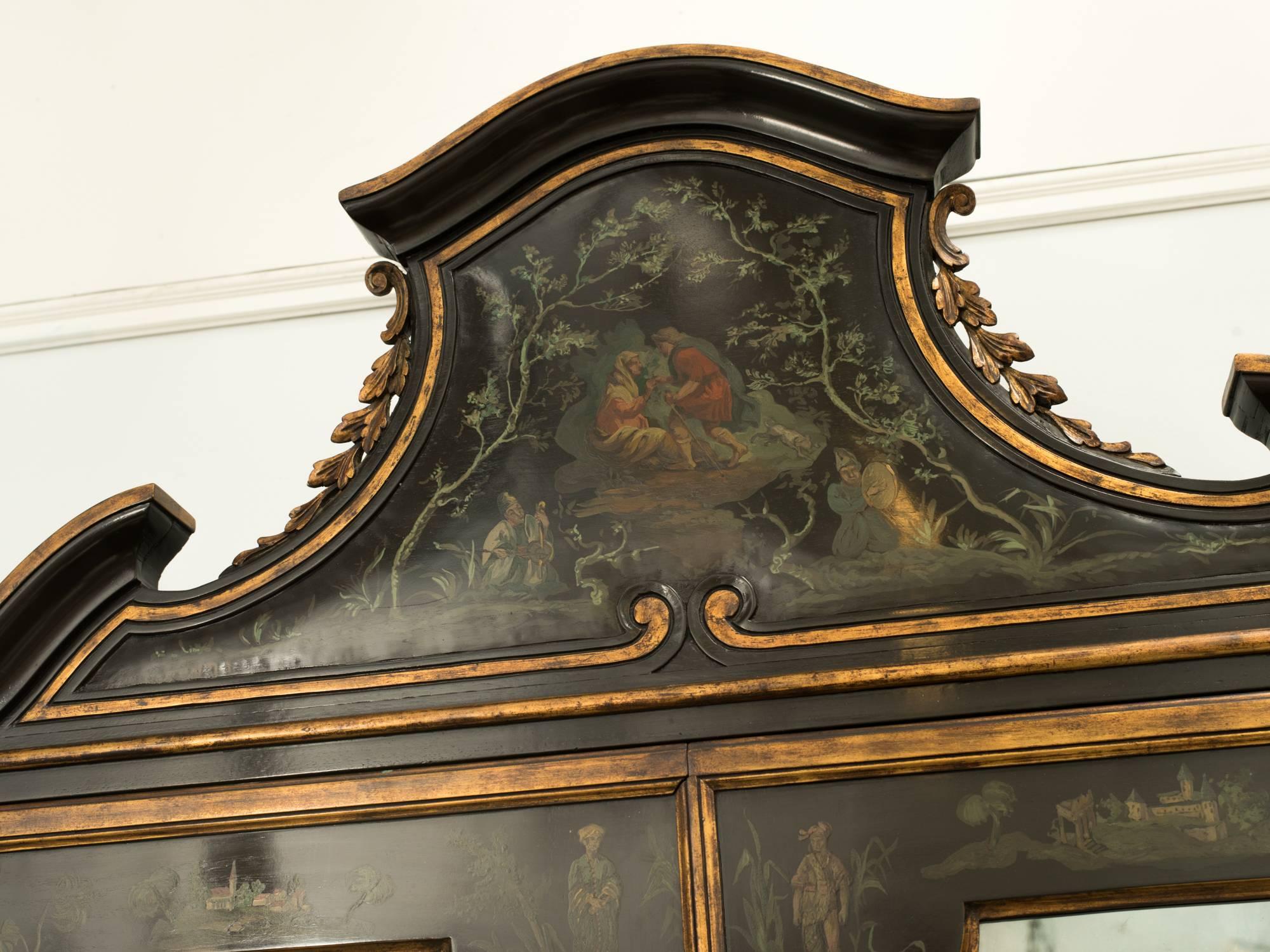 1930's hand-painted chinoiserie English Secretary out of a Park Avenue Estate in New York City.

I love the top of this piece!