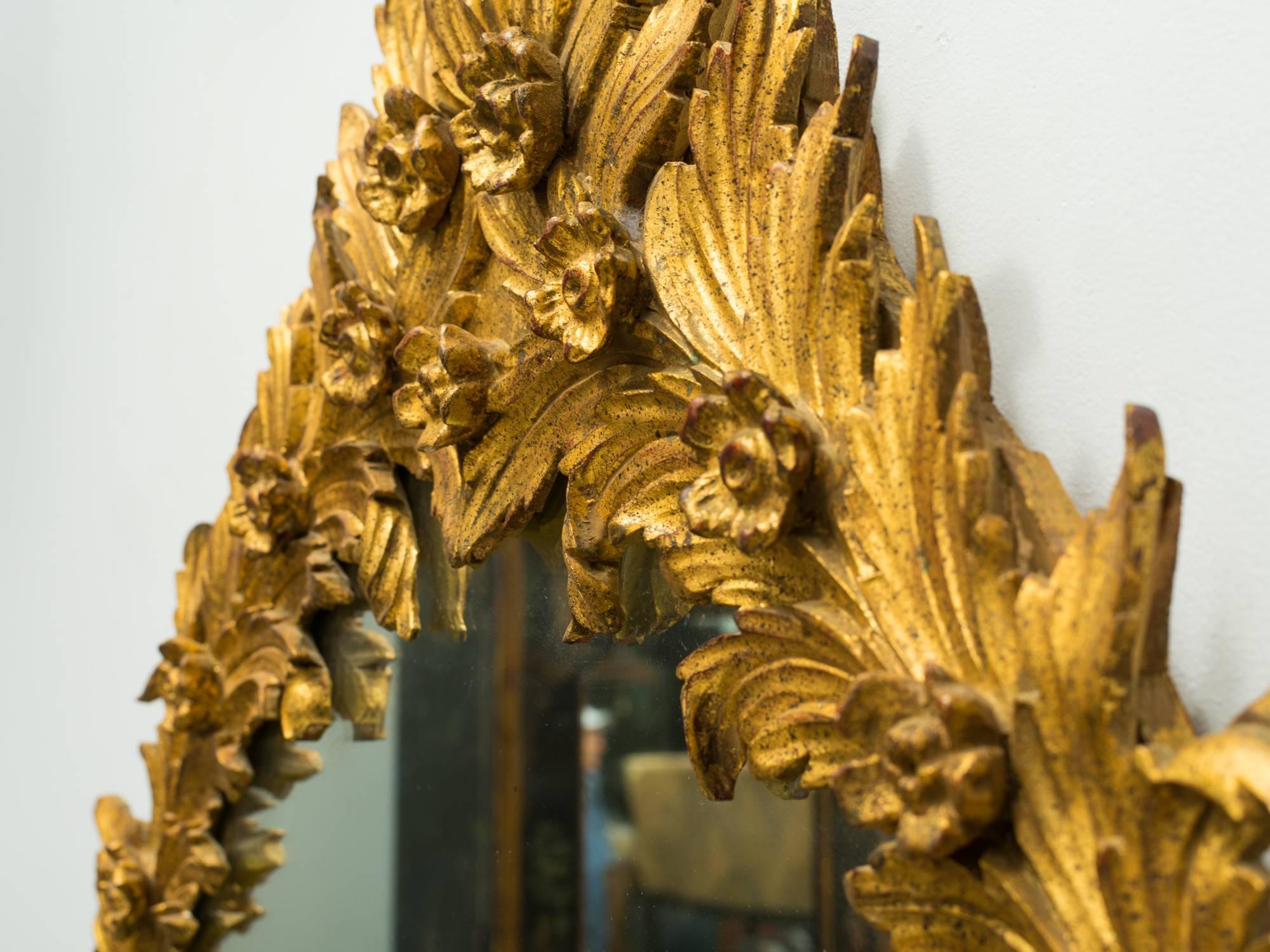 1960s Italian Carved Wood Floral Gilt Mirror 5