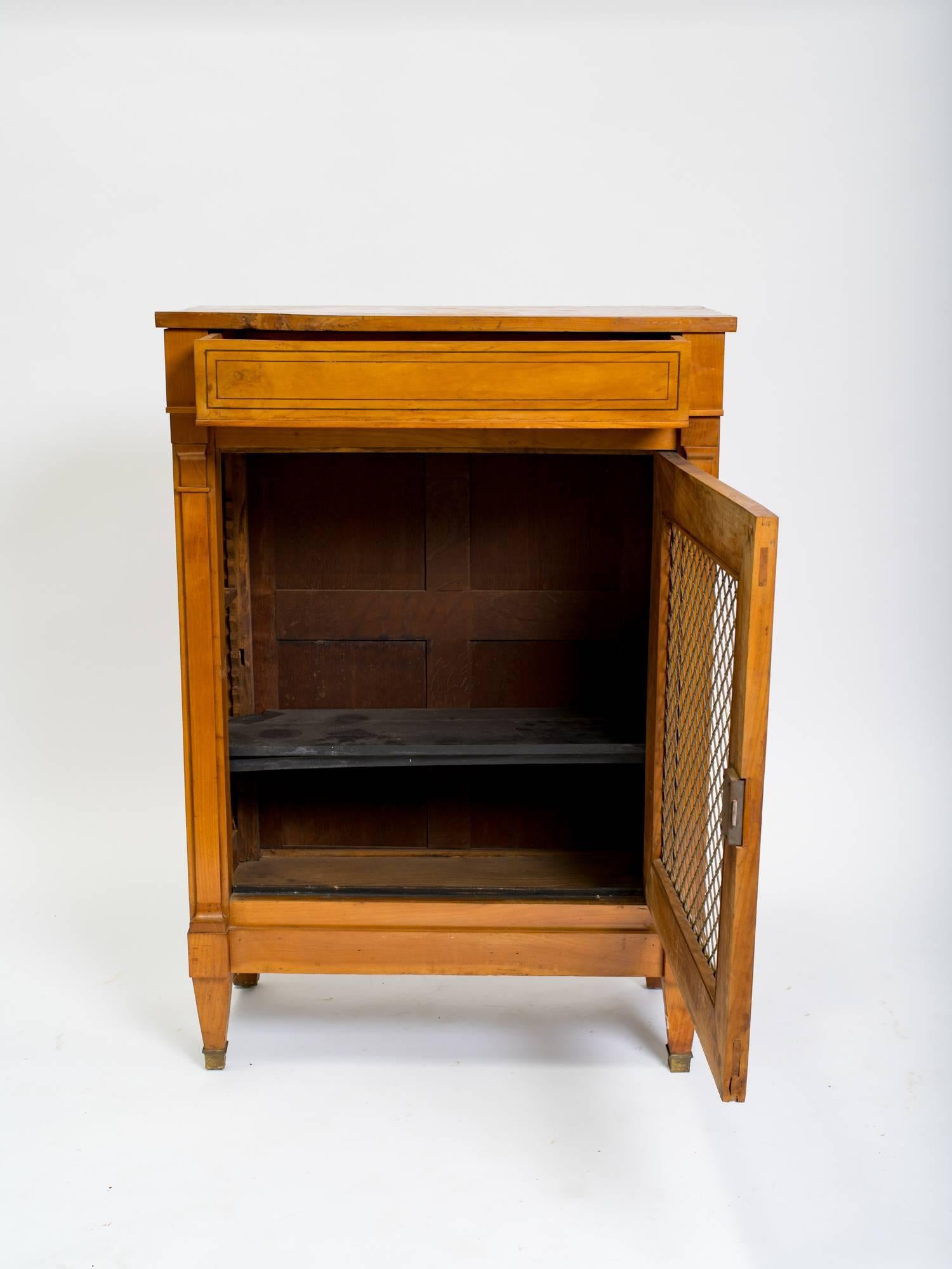 Biedermeier Cabinet 1