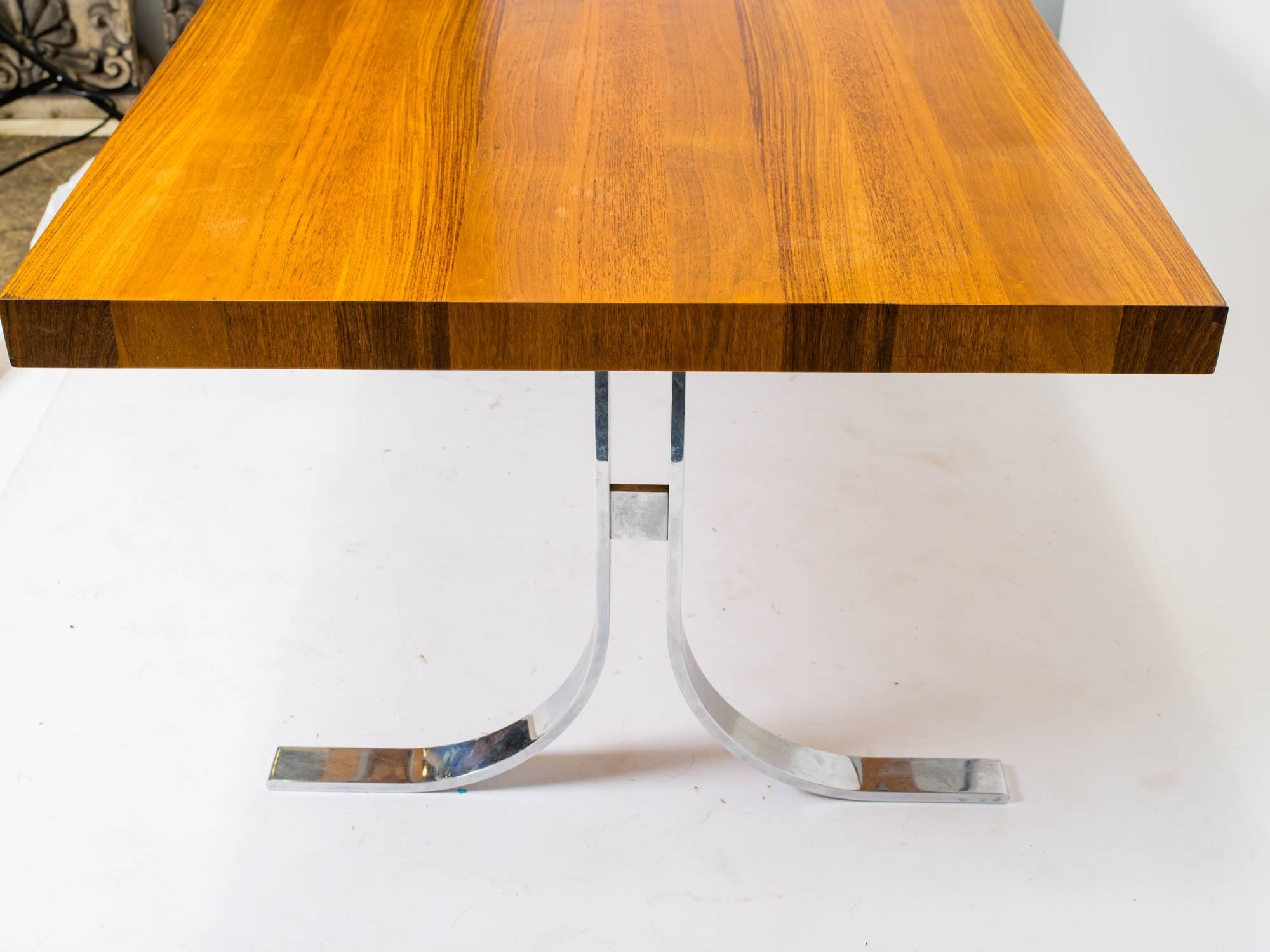 Dyrlund Dining Table with Steel Base 4