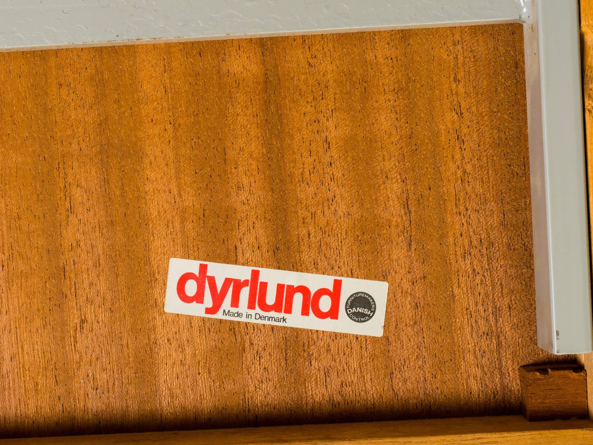 Dyrlund Dining Table with Steel Base 6