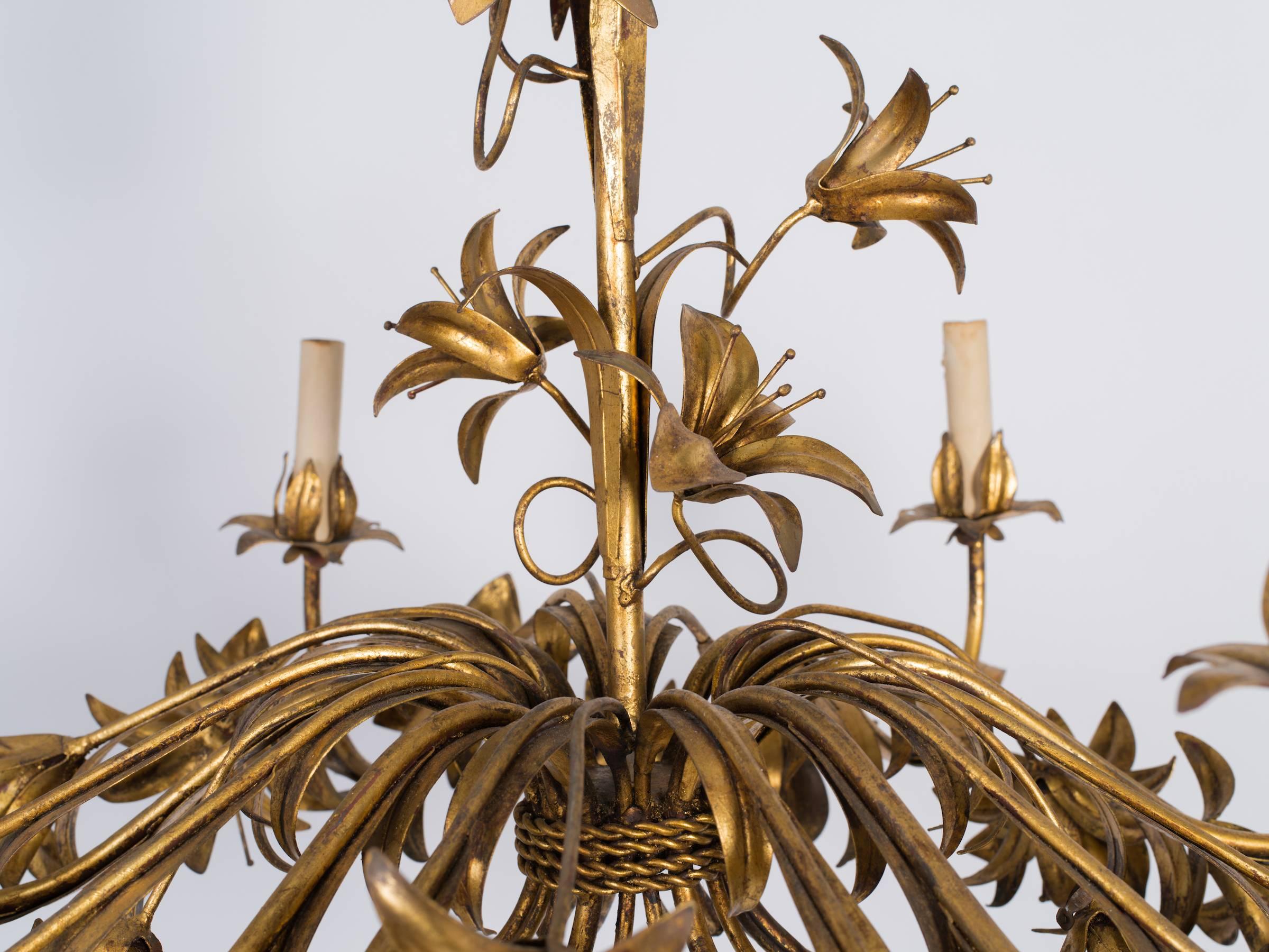 Italian 1960s Gilt Metal Floral Chandelier In Good Condition In Tarrytown, NY