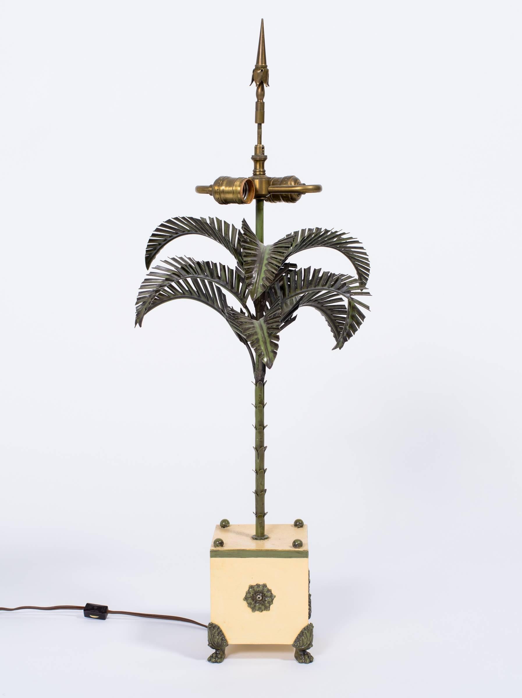 1960s Tole Palm Tree Lamp In Good Condition In Tarrytown, NY