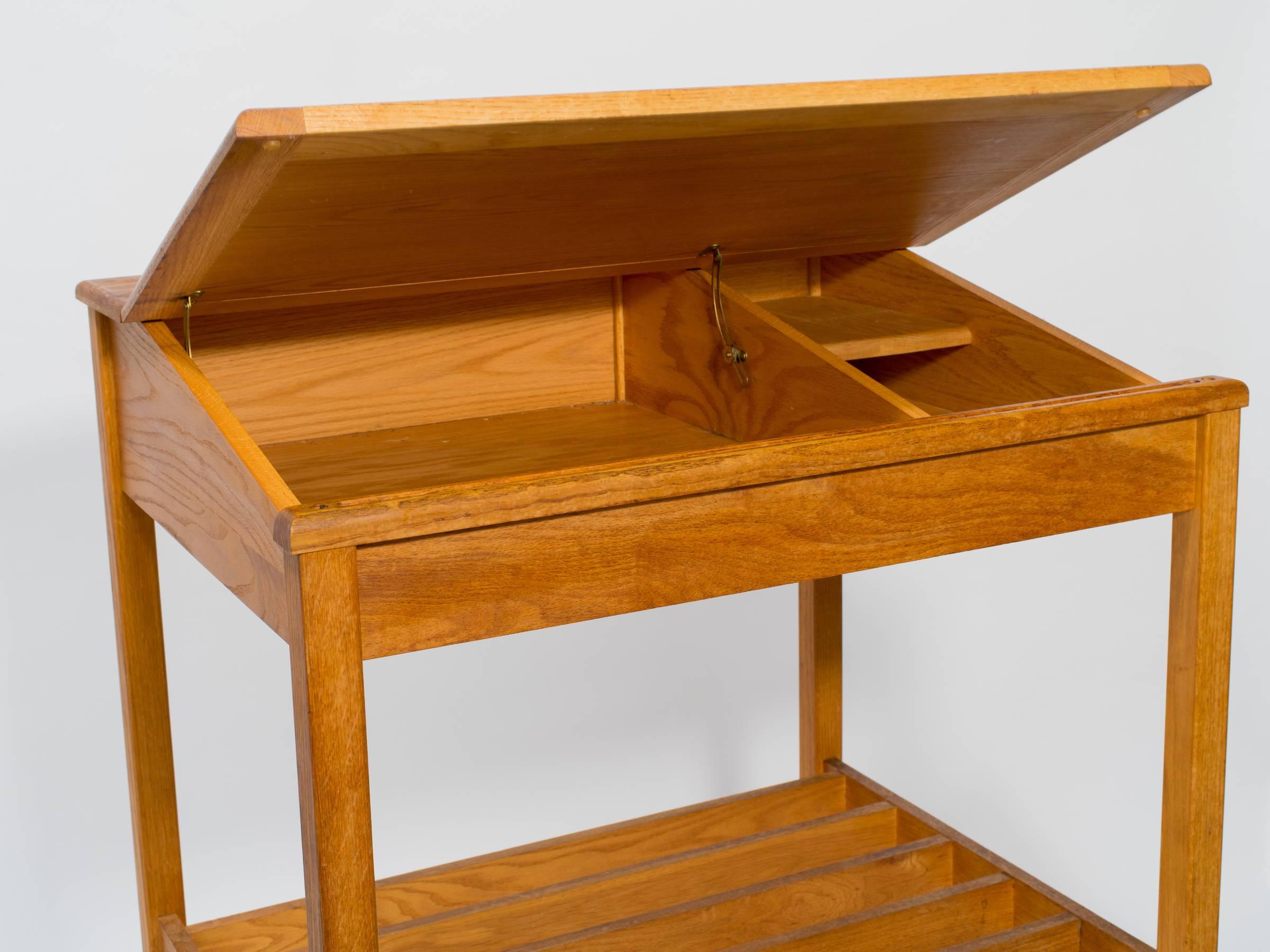 Architect's Desk In Good Condition In Tarrytown, NY