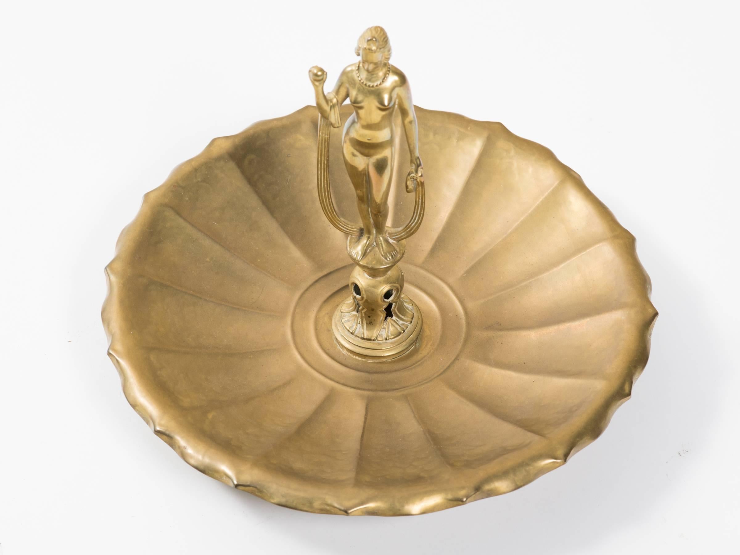 Art Deco Brass Figural Centerpiece In Good Condition For Sale In Tarrytown, NY