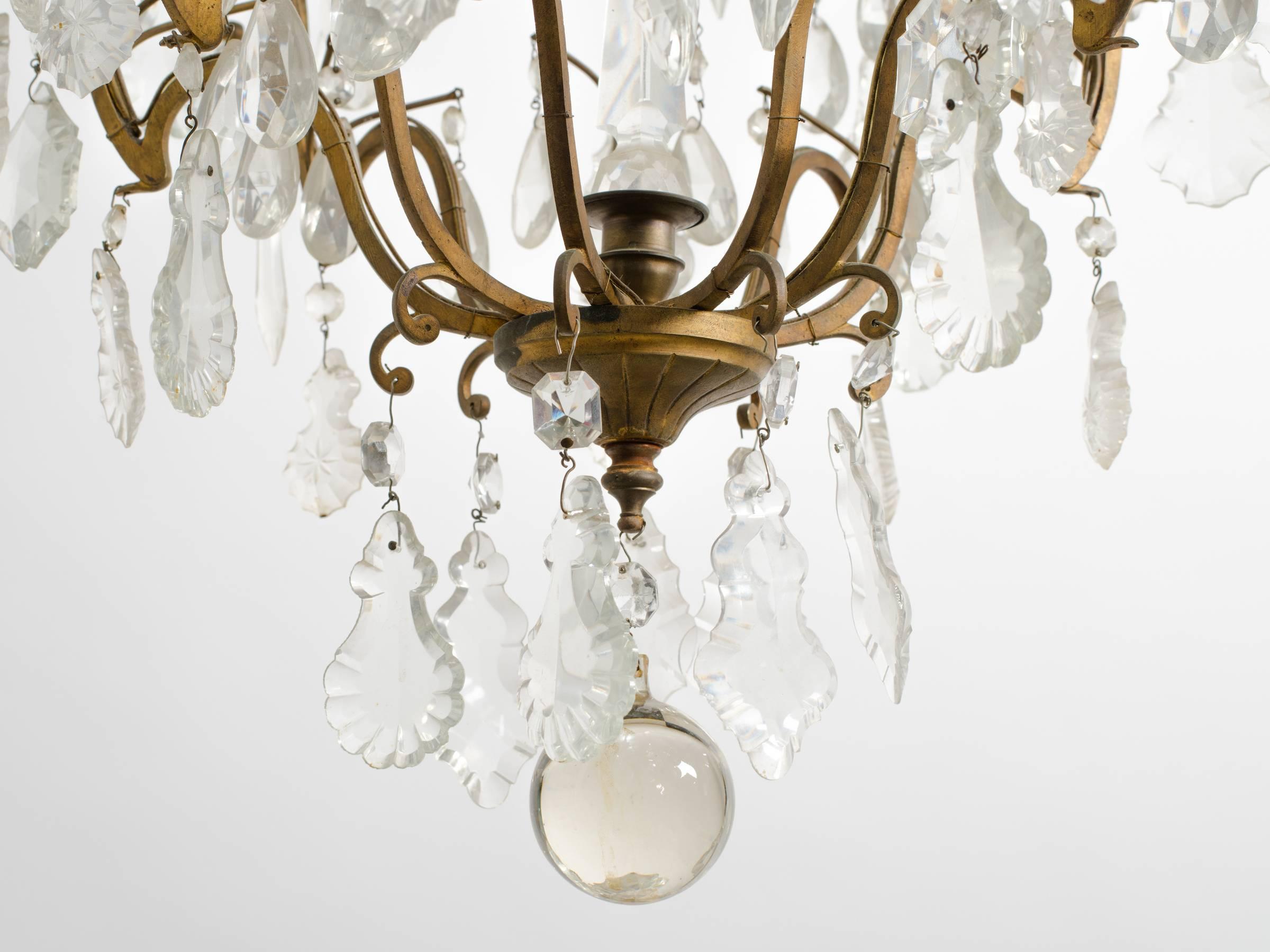 Crystal and Bronze French Chandelier In Good Condition For Sale In Tarrytown, NY