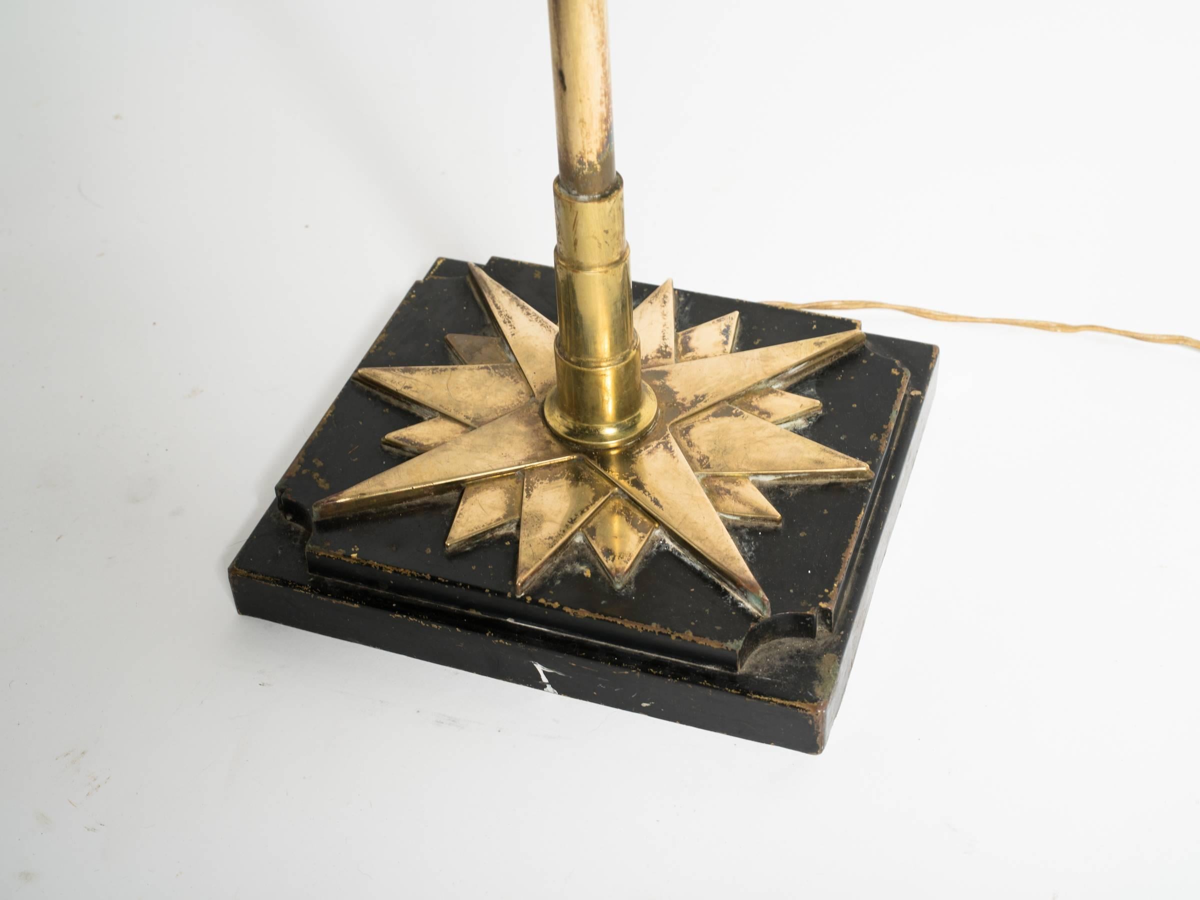 Mid-20th Century 1930s Brass Deco Adjustable Floorlamp