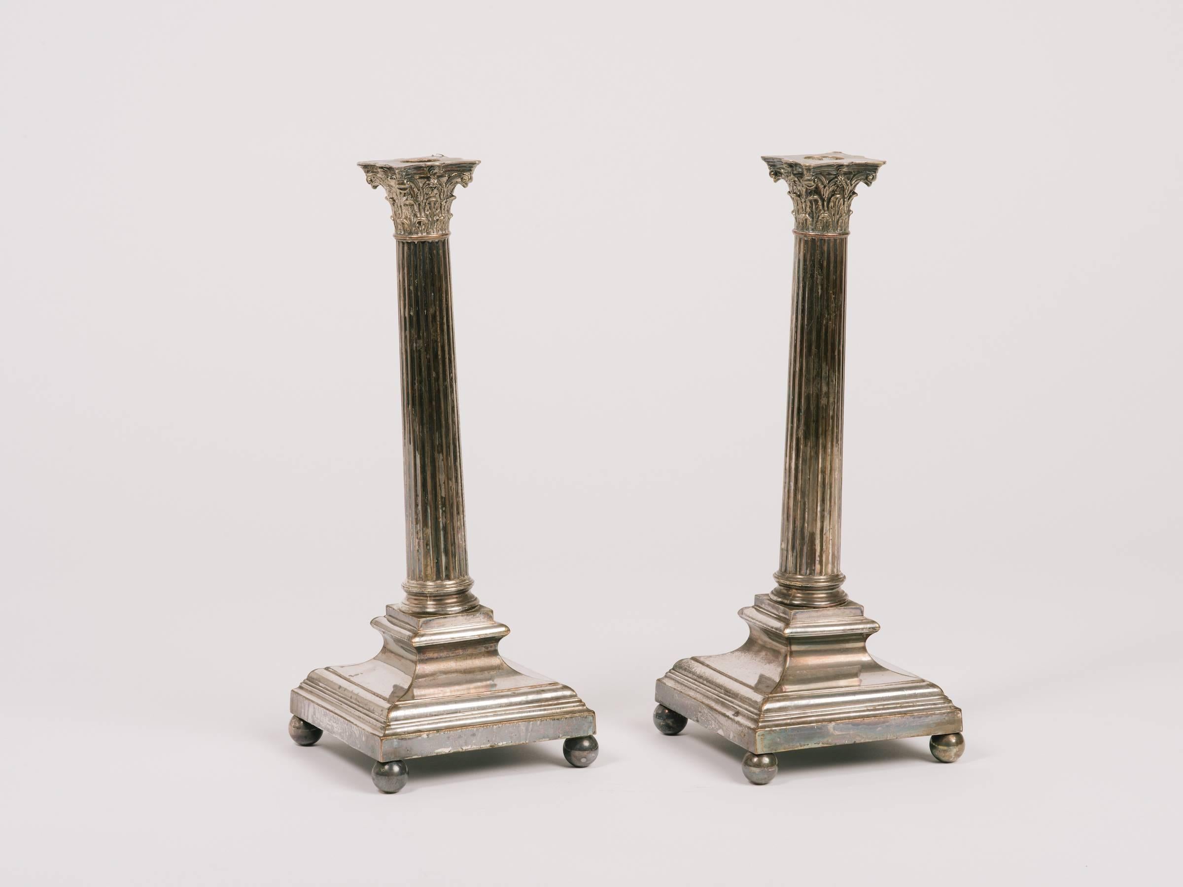 Pair of Large 1880s English Silver Plate Column Candlesticks In Good Condition In Tarrytown, NY