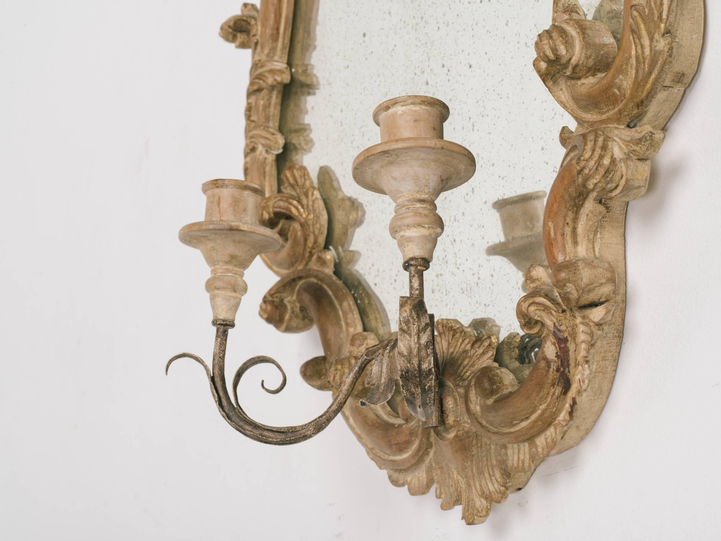 Pair of 1950s Italian Carved Wood Mirrors with Sconces In Good Condition In Tarrytown, NY