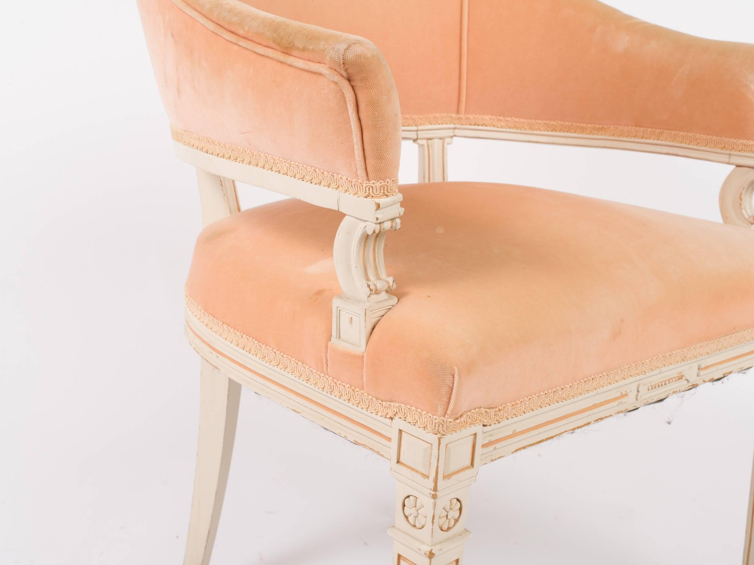 1940s Pair of Louis XVI Style Chairs In Good Condition In Tarrytown, NY