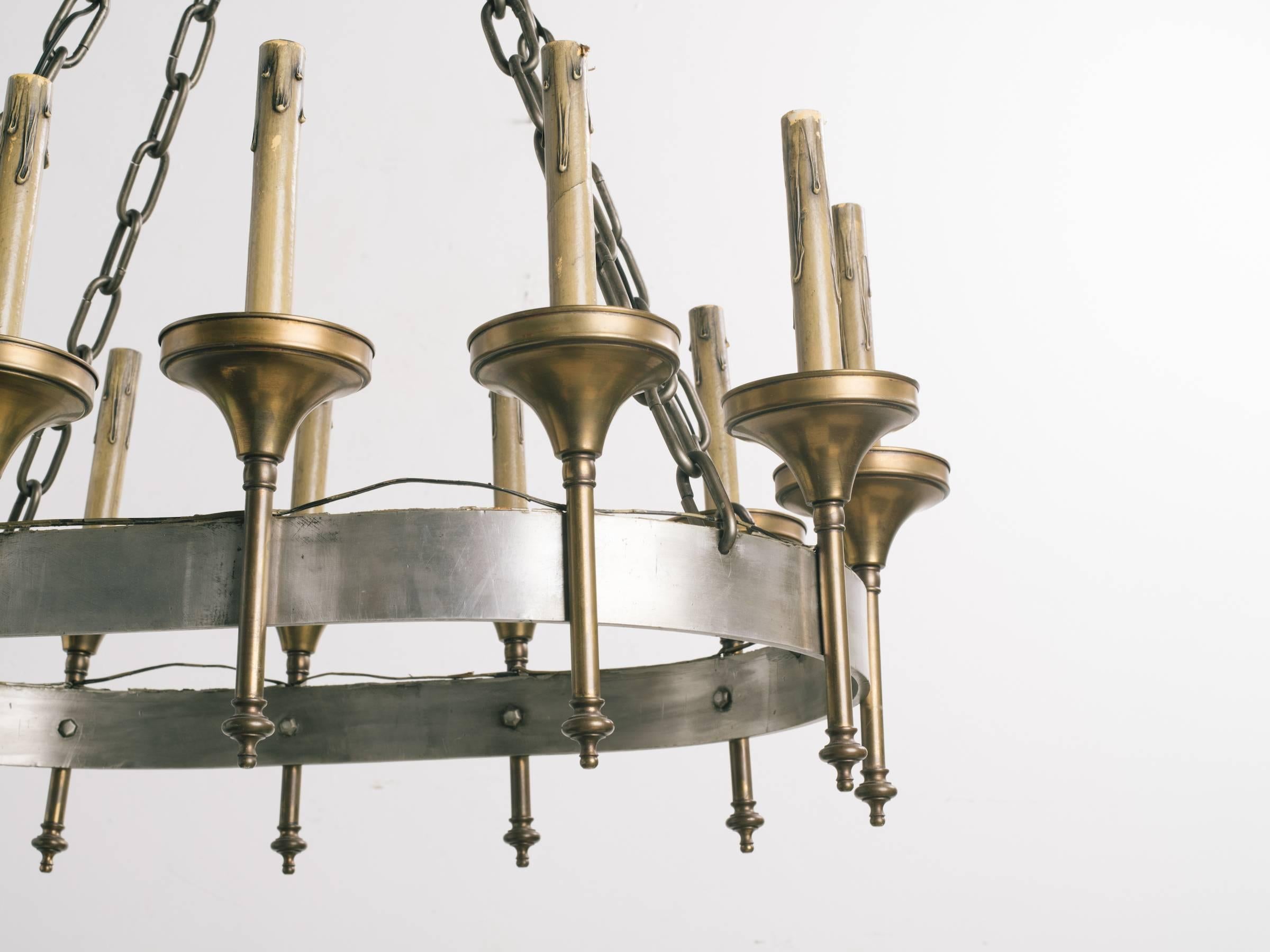1970s Gothic Chandelier with Brass Accents For Sale 2