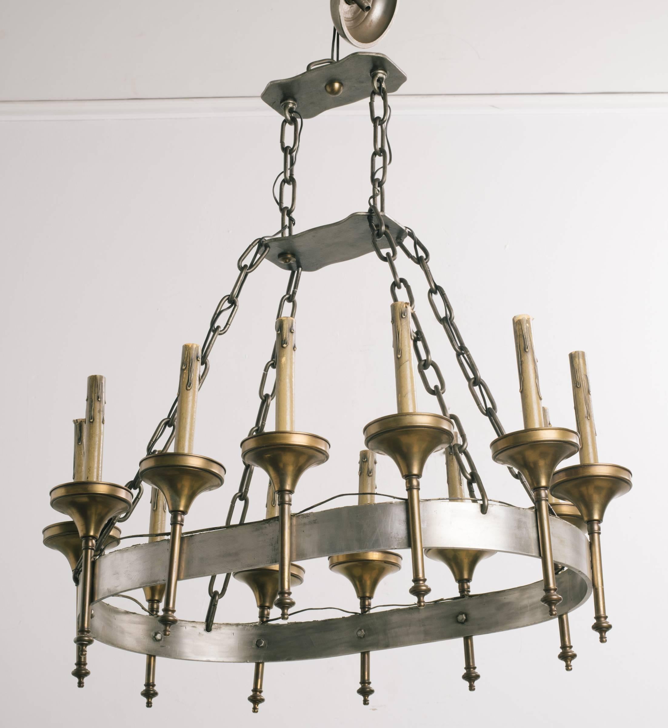 1970s Gothic Chandelier with Brass Accents In Good Condition For Sale In Tarrytown, NY