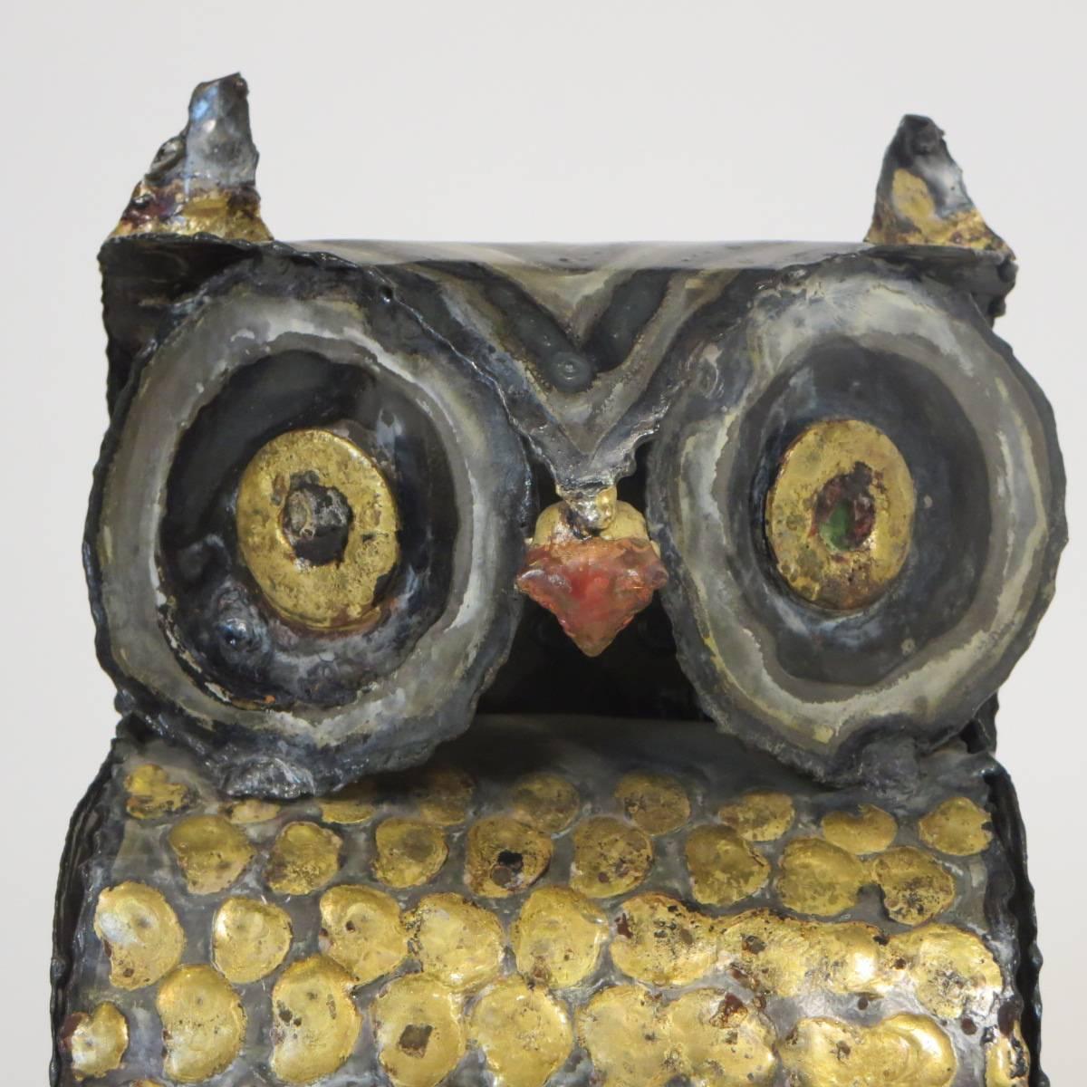 owl sculpture metal