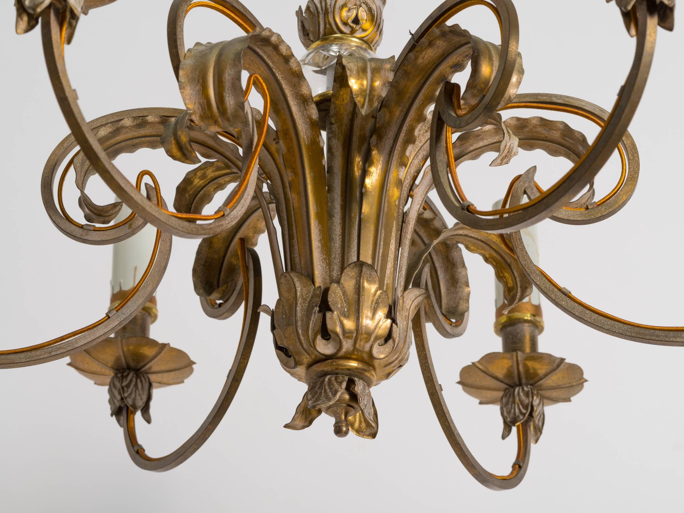 Milieu du XXe siècle Lustre à panache en laiton en vente