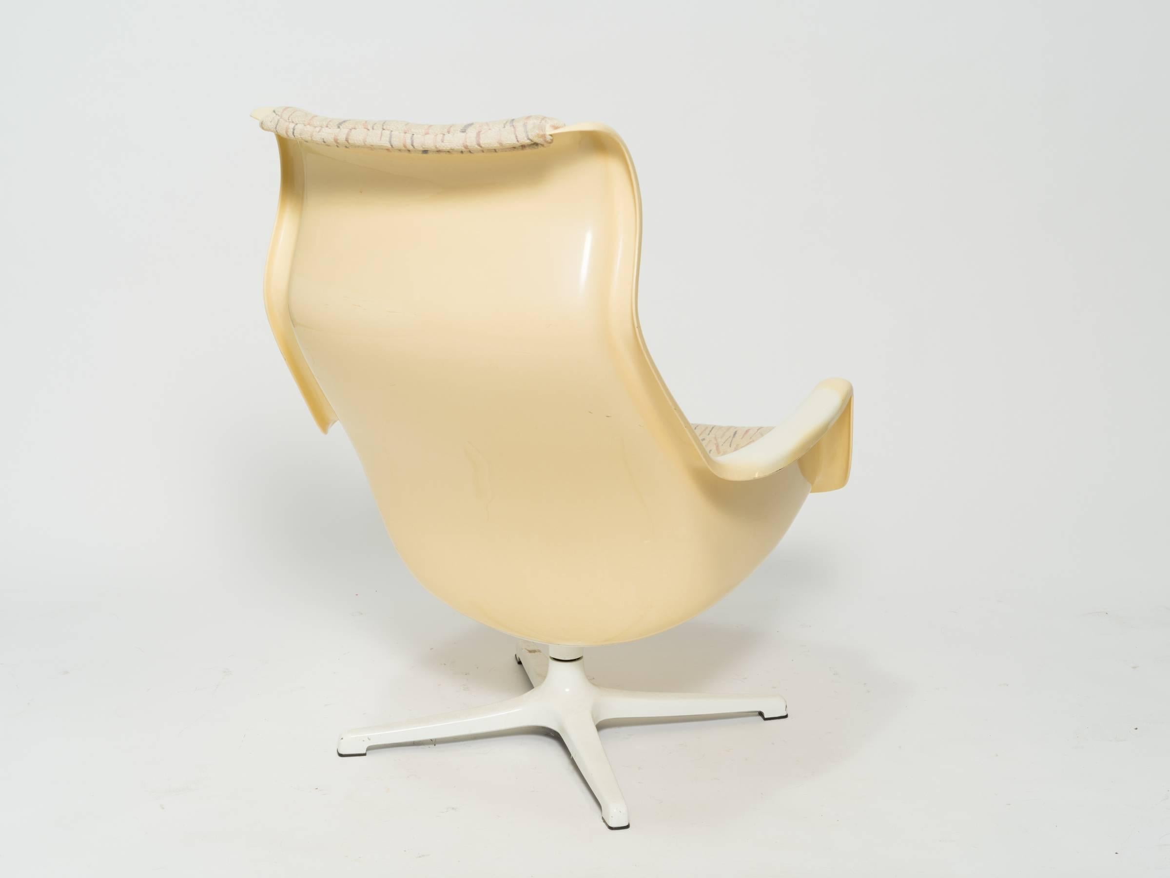 Galaxy Lounge Chair for DUX 2