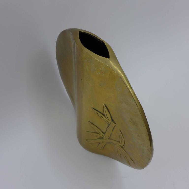 Large Japanese Brass Vase For Sale at 1stDibs