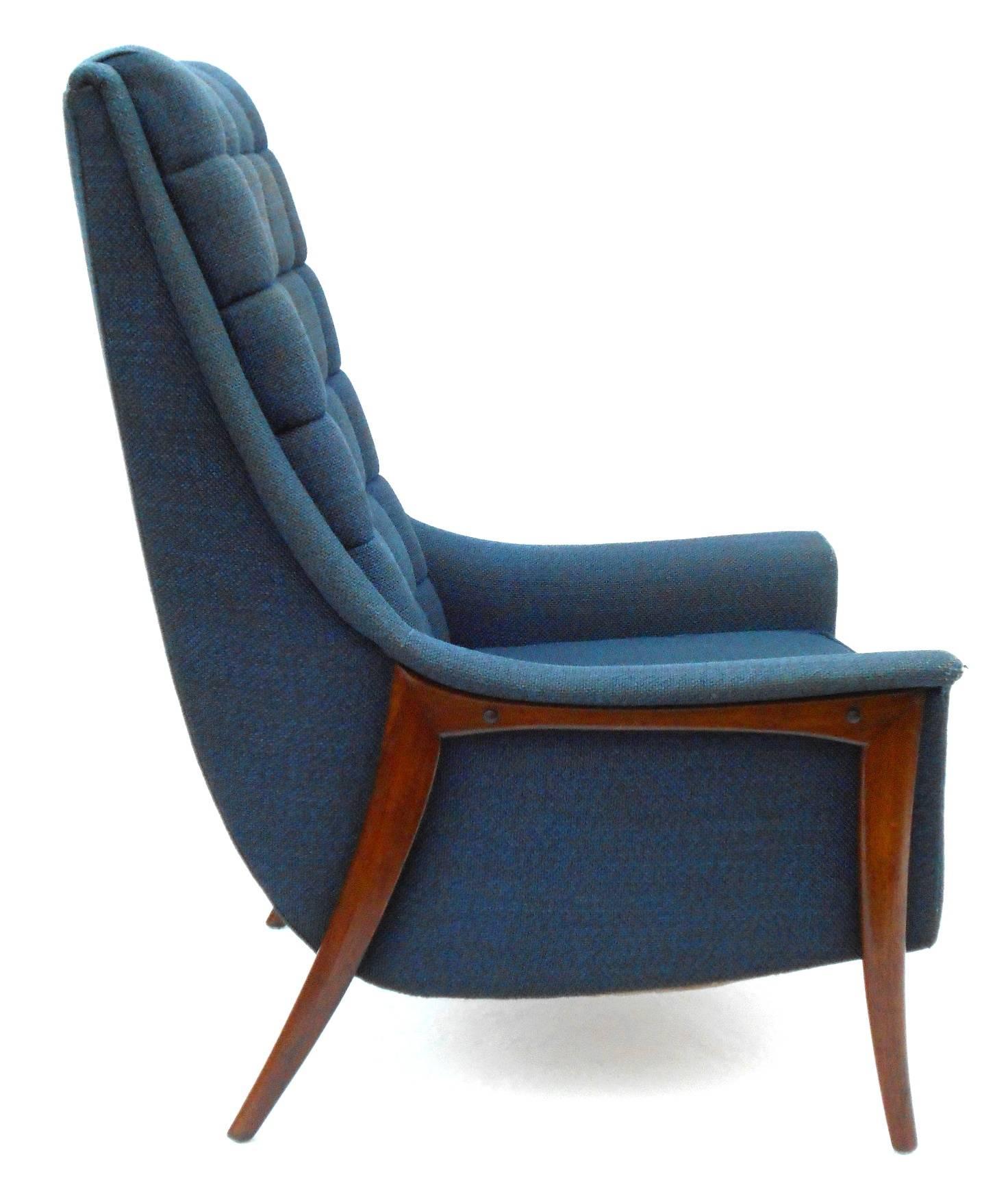High back mid century lounge chair by Kroehler.