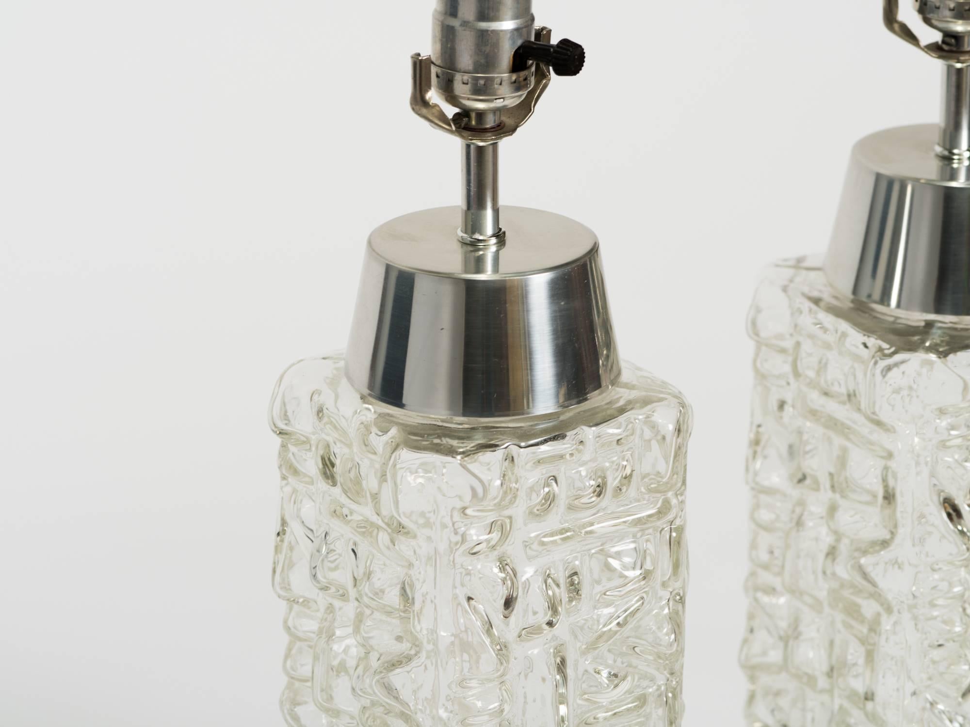 Pair of Scandinavian Clear Glass Table Lamps In Good Condition In Tarrytown, NY