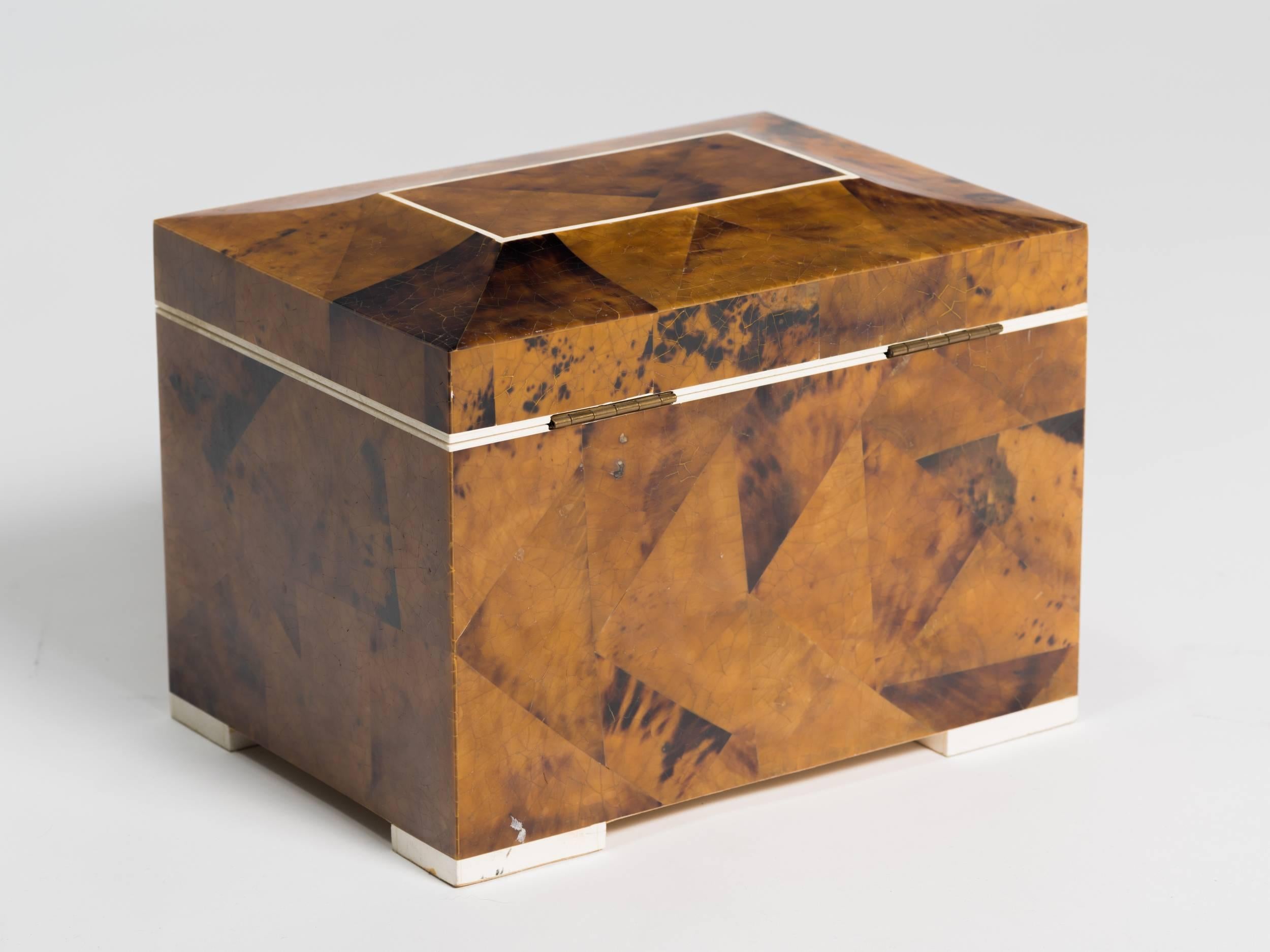 Late 20th Century Burl Design Stone Jewelry Box