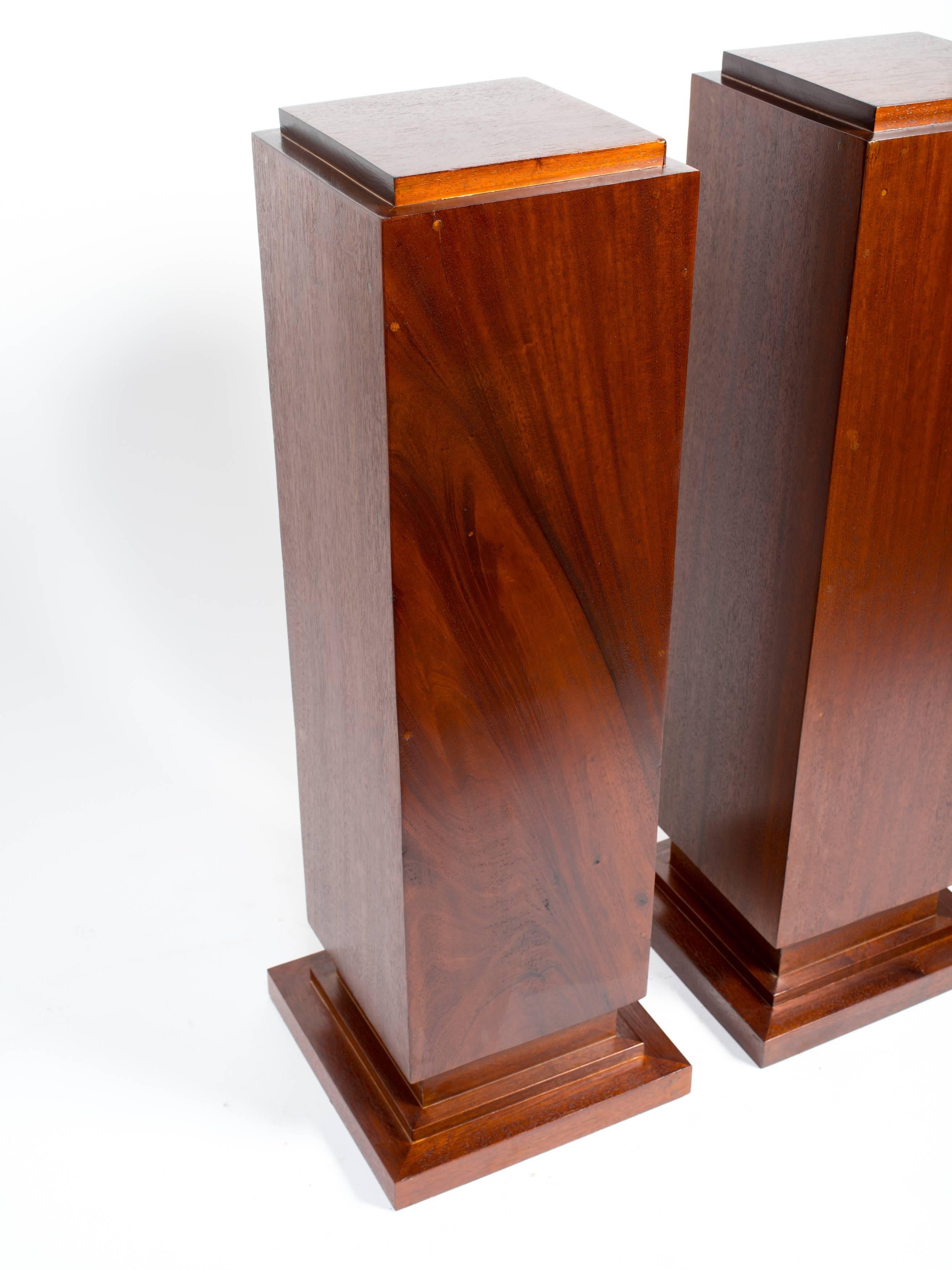 Pair of Custom French Art Deco Style Mahogany Pedestals In Good Condition In Tarrytown, NY