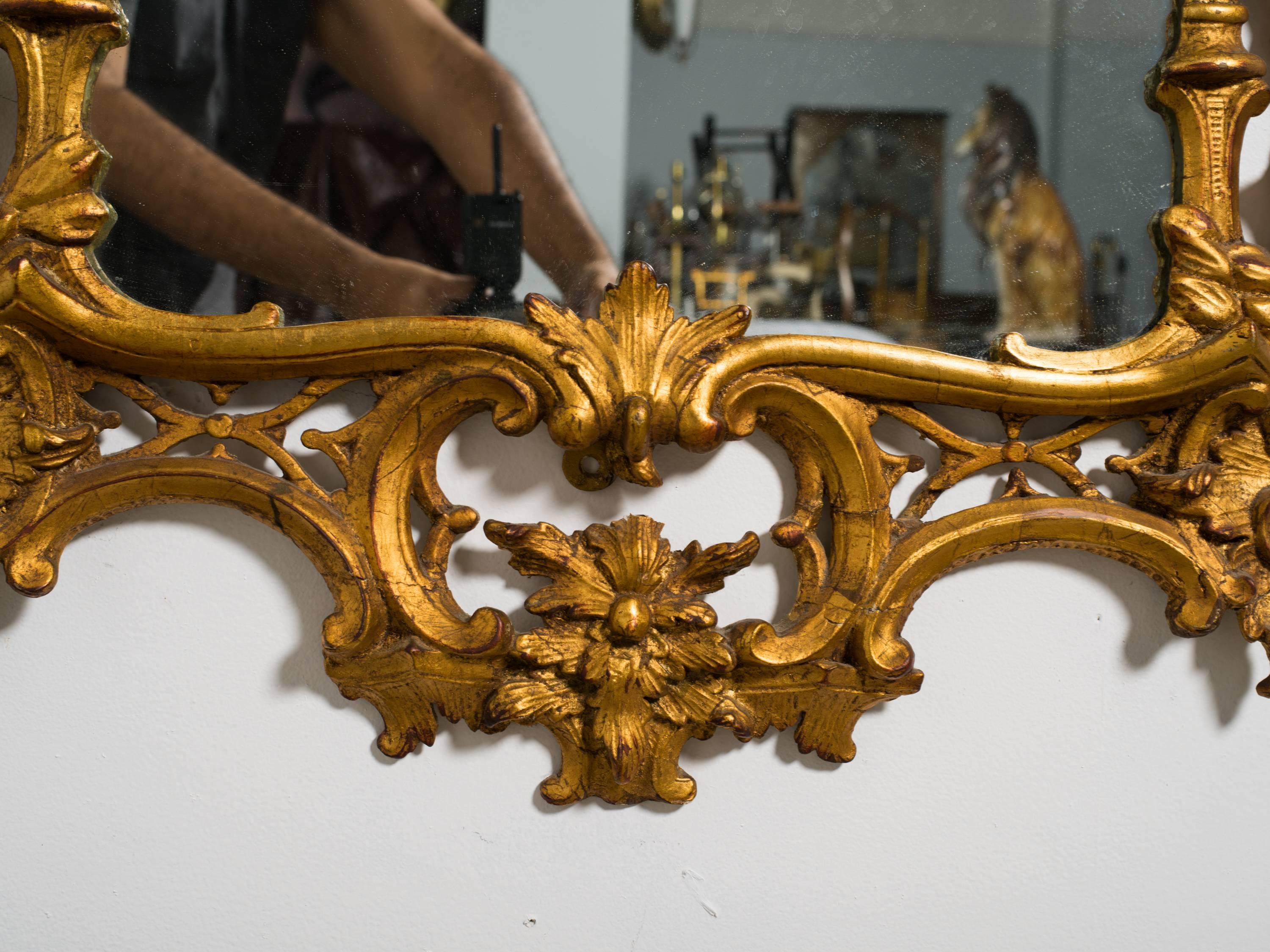 1940s Carved Giltwood Italian Wall Mirror 2